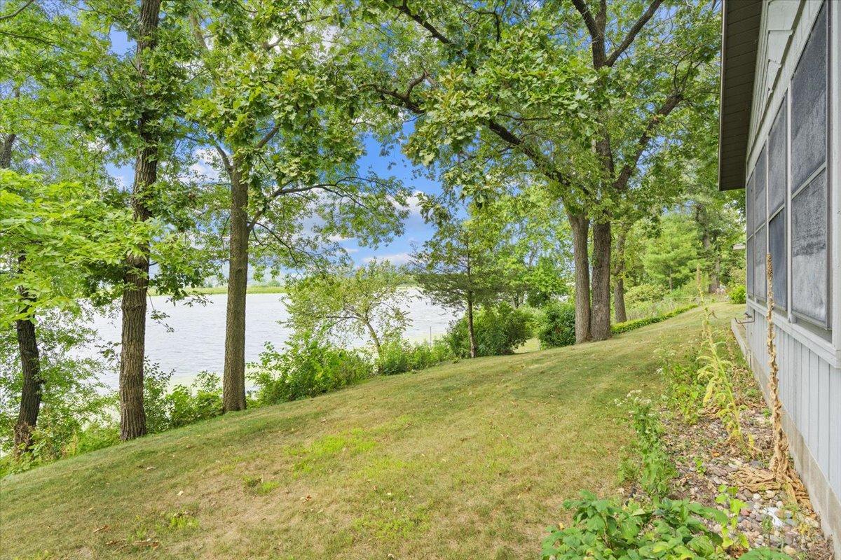 1366 S River Road Property Photo 41