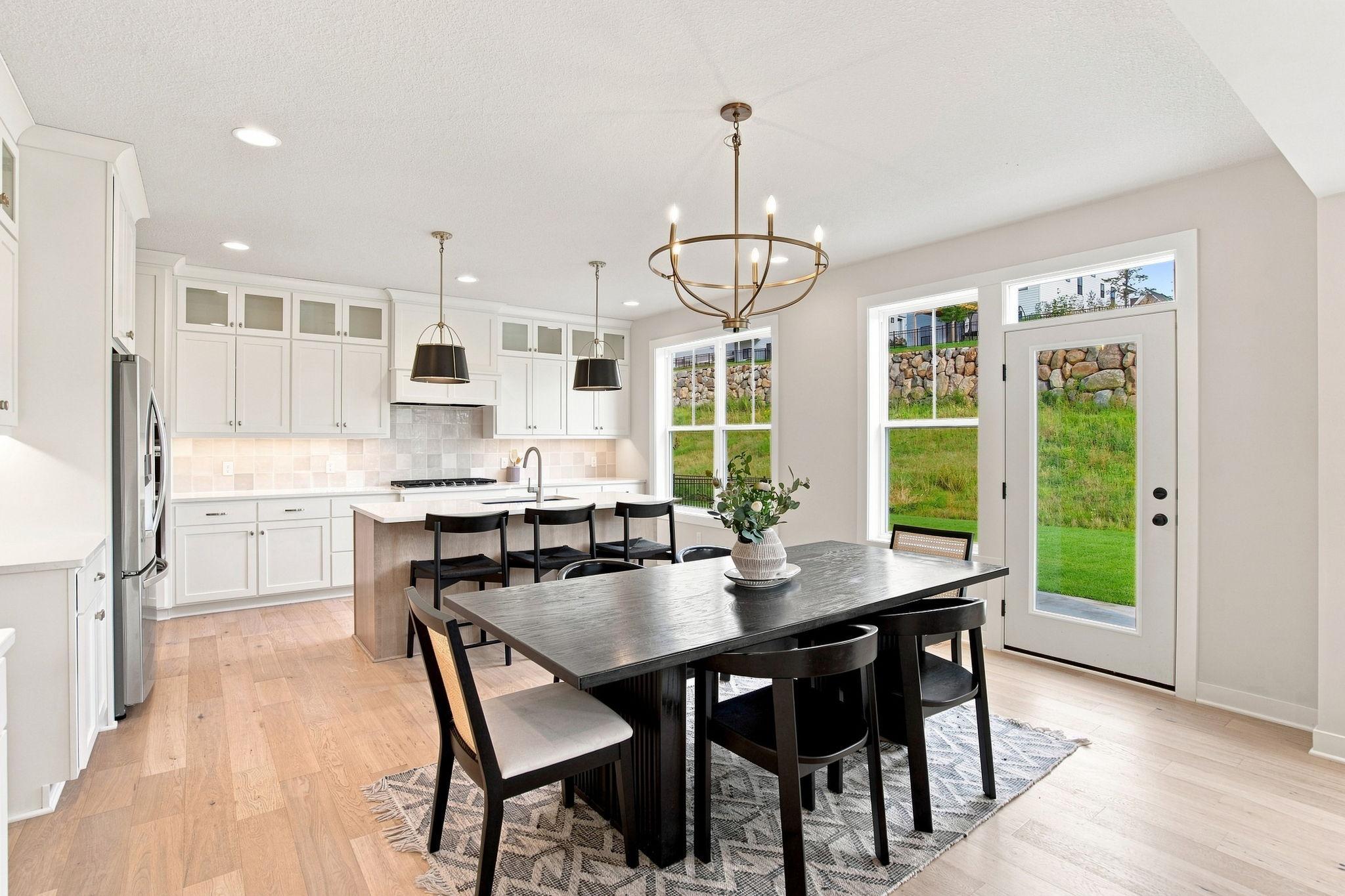 5392 Rolling Hills Parkway Property Photo 17