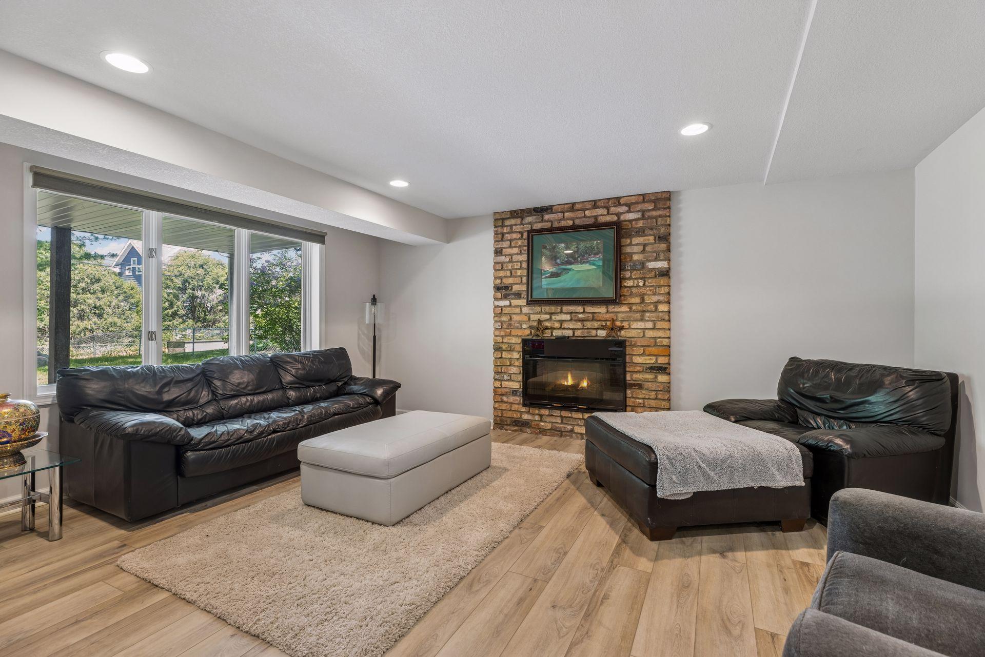 6016 Eden Prairie Road Property Photo 25