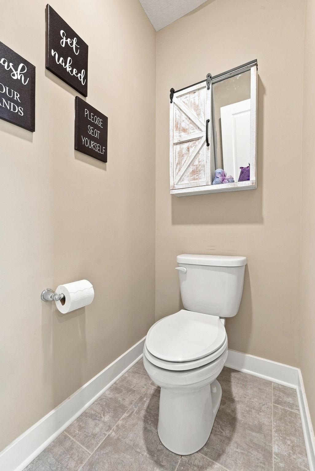 11572 Pineridge Way N Property Photo 32