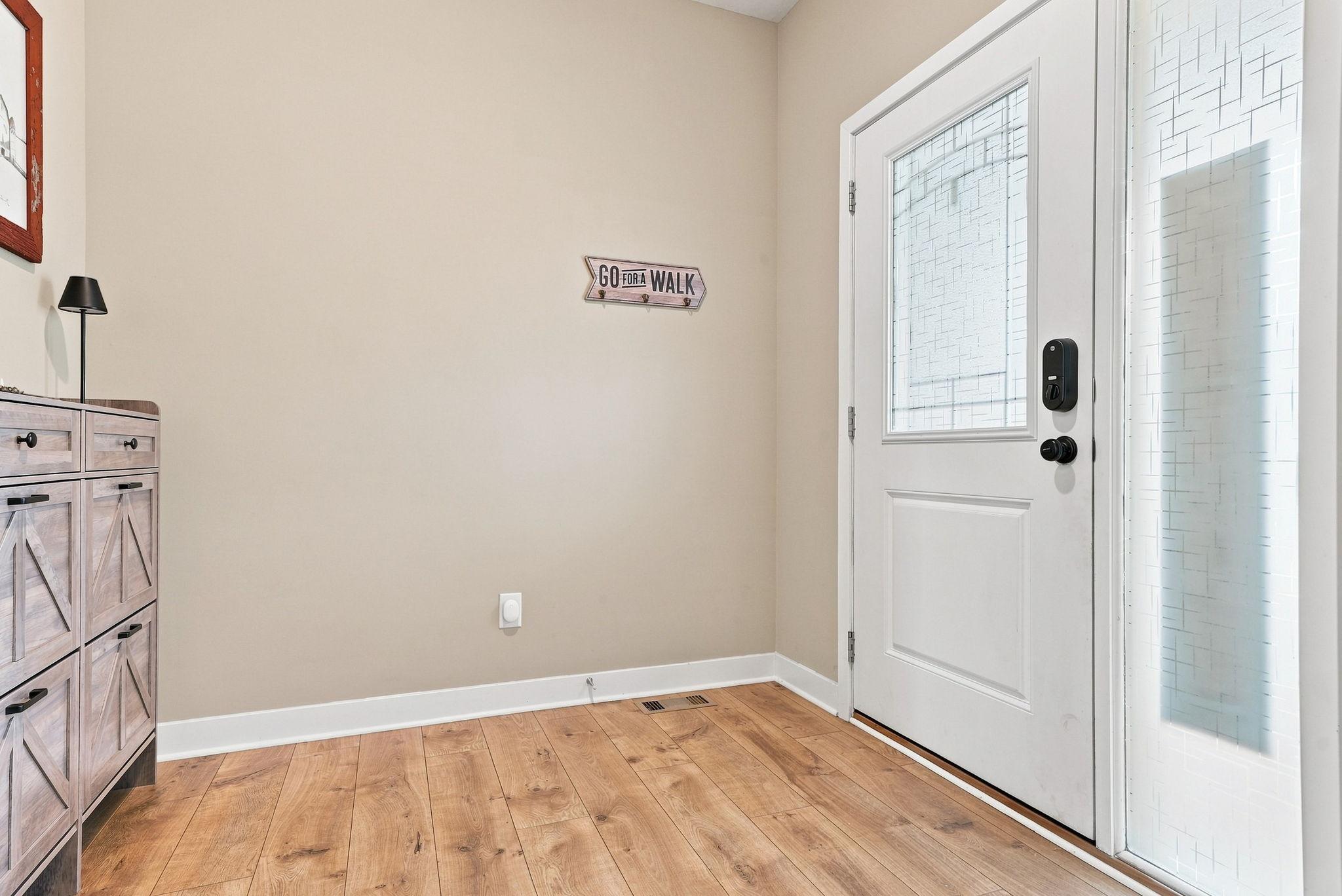 11572 Pineridge Way N Property Photo 44