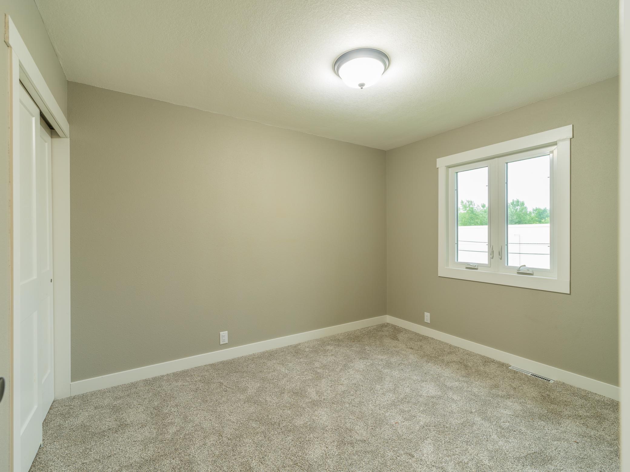 1208 Crestview Road Property Photo 13