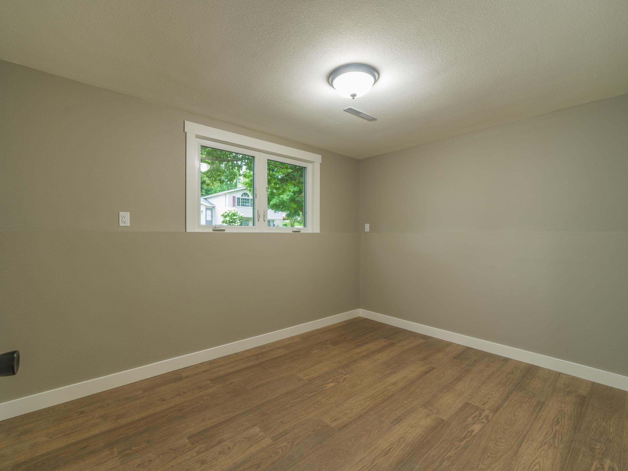 1208 Crestview Road Property Photo 16