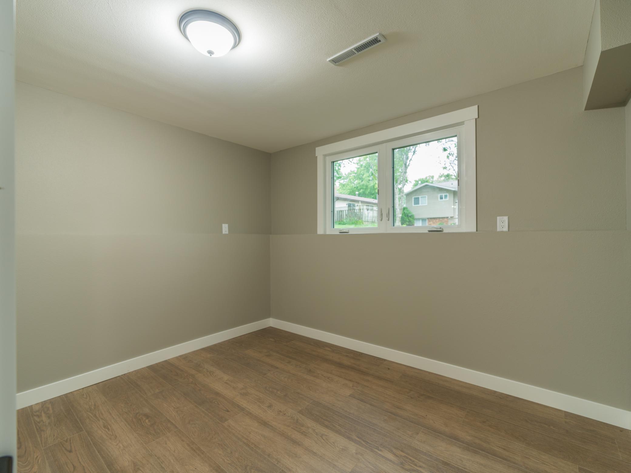 1208 Crestview Road Property Photo 21