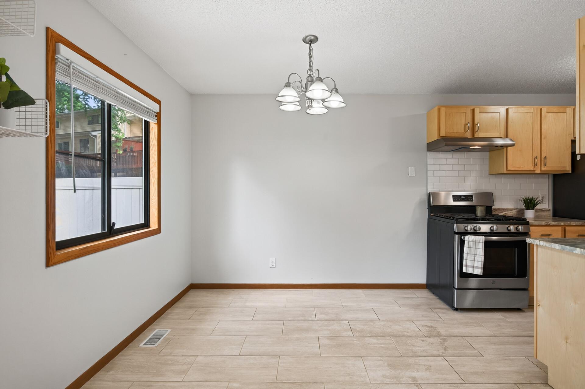 3215 Valley Ridge Drive 56 Property Photo 9