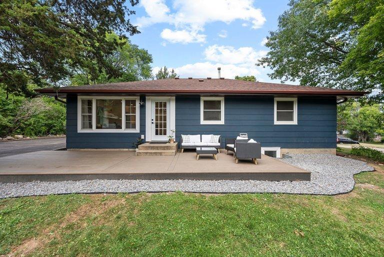 8124 Mount Curve Boulevard Property Photo 61