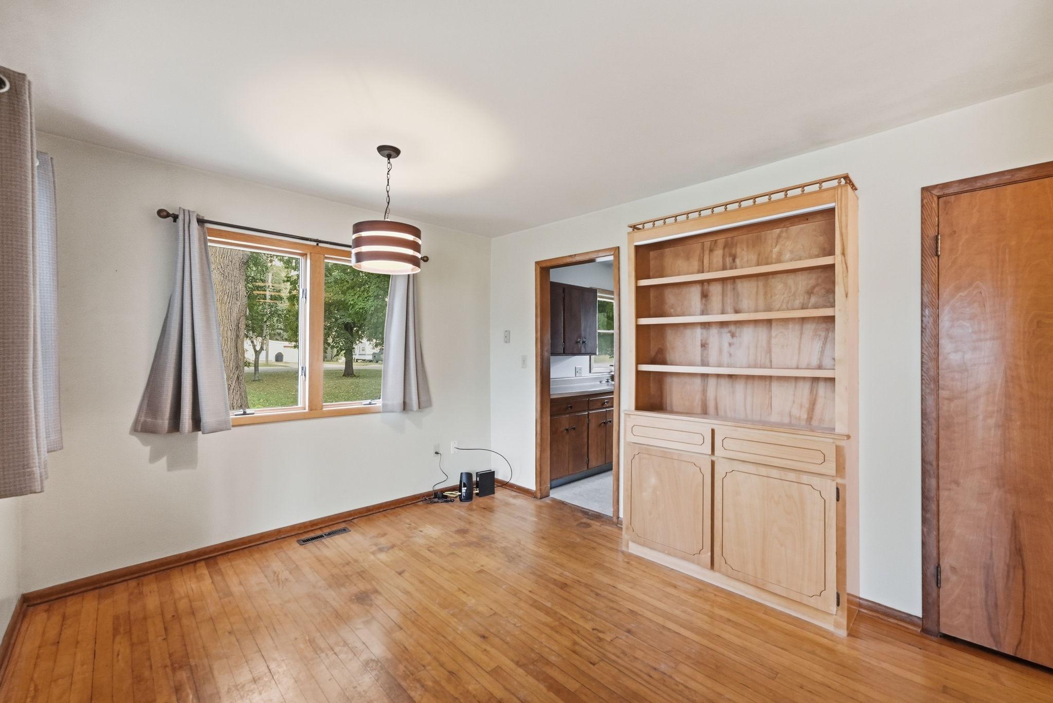1018 8th Avenue E Property Photo 13