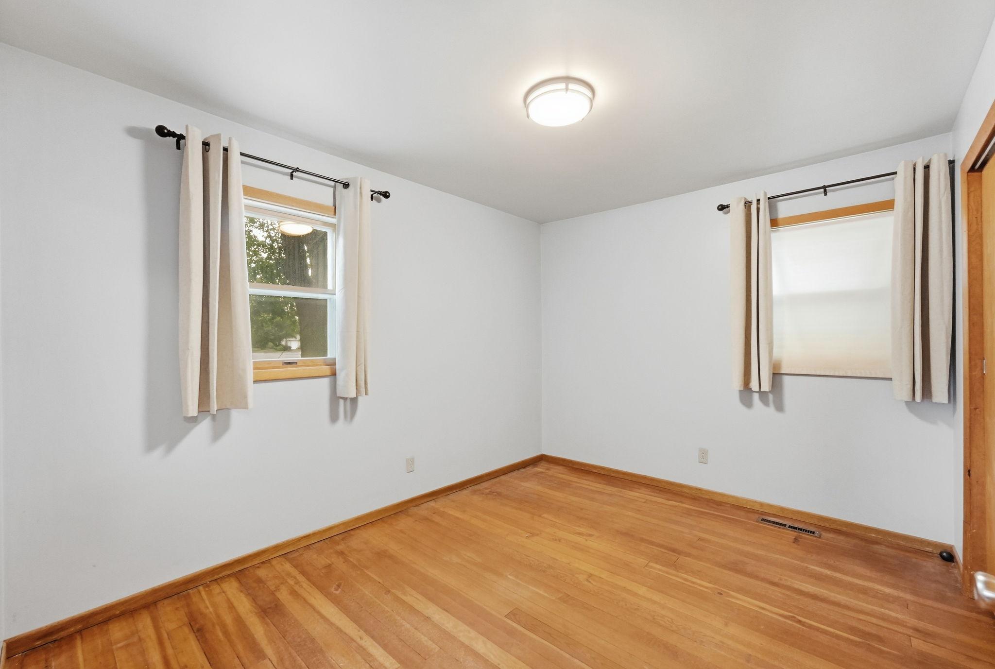1018 8th Avenue E Property Photo 21