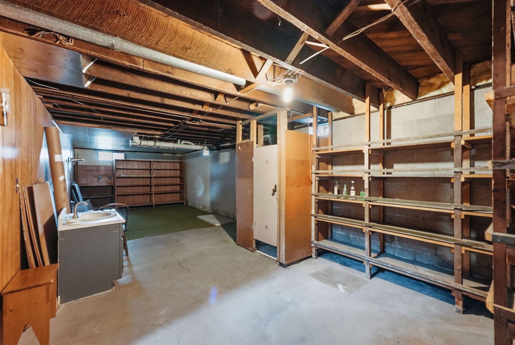 1018 8th Avenue E Property Photo 30