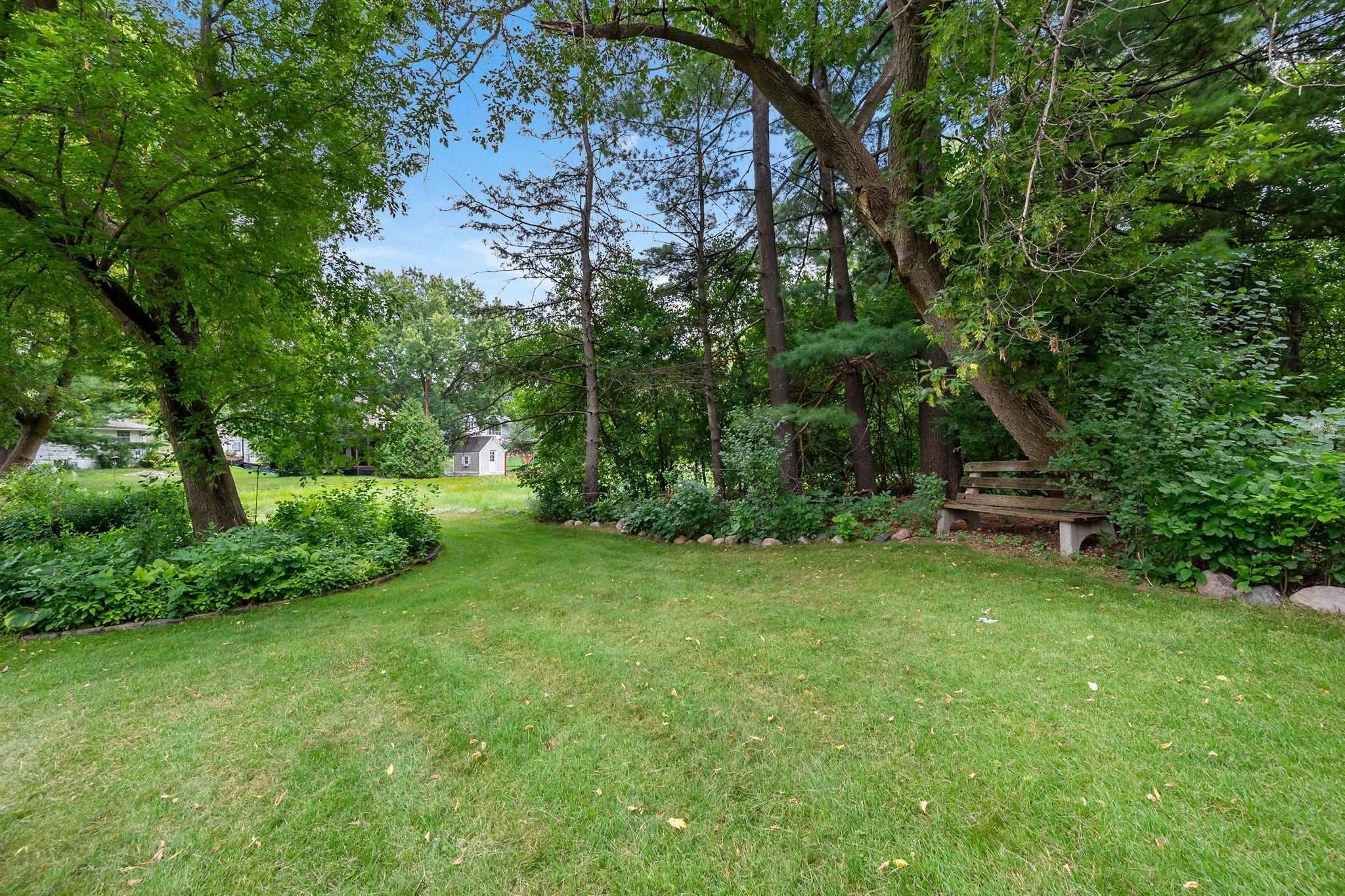 5529 Benton Avenue Property Photo 14
