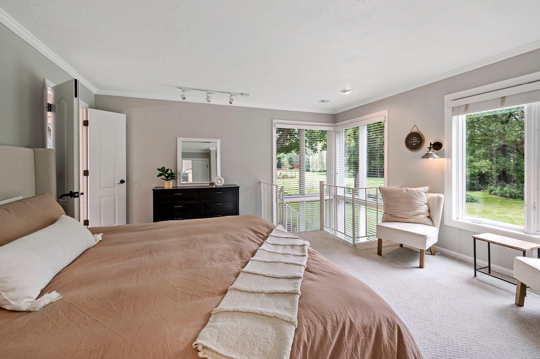 5529 Benton Avenue Property Photo 39