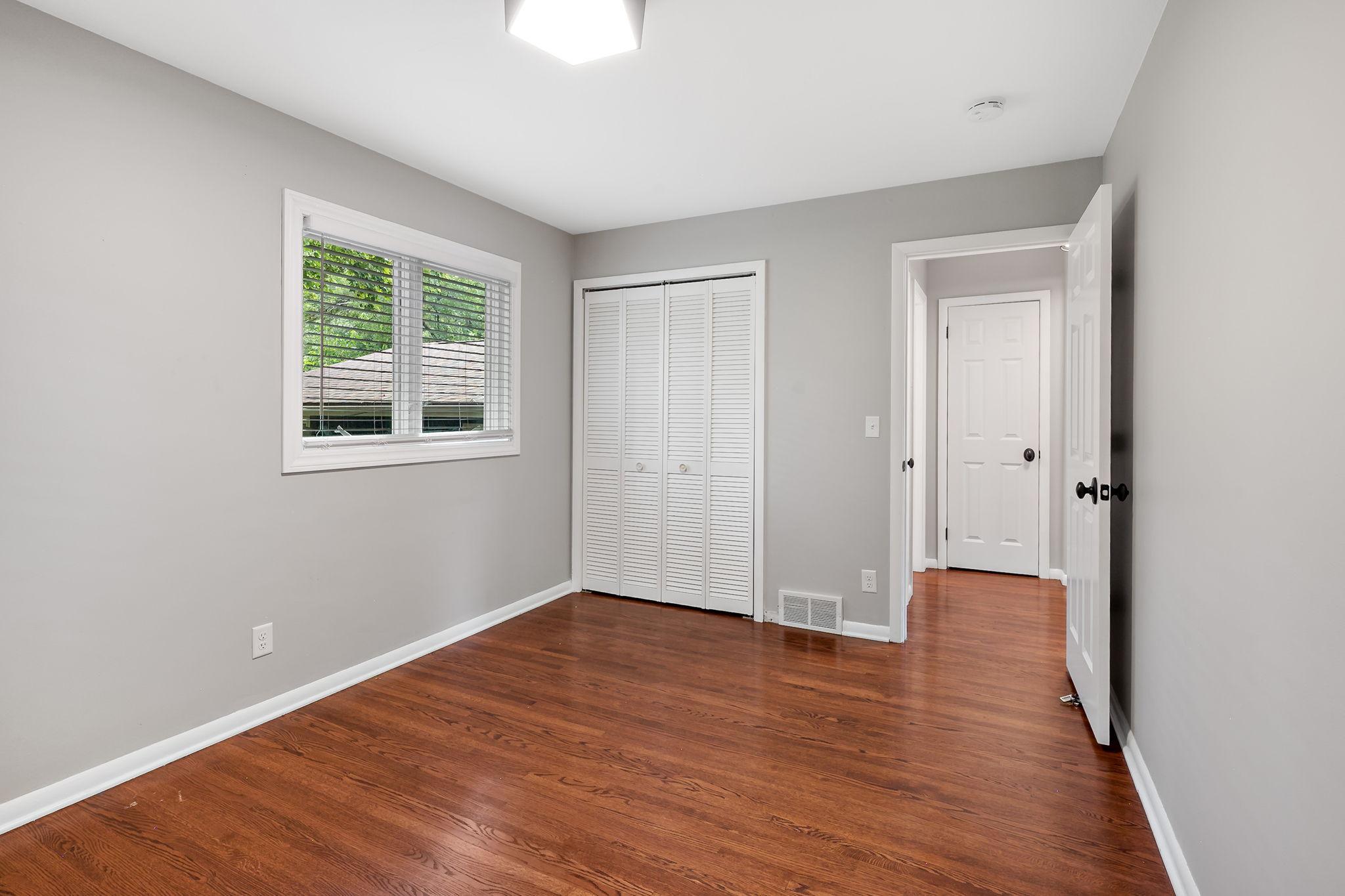 5529 Benton Avenue Property Photo 53