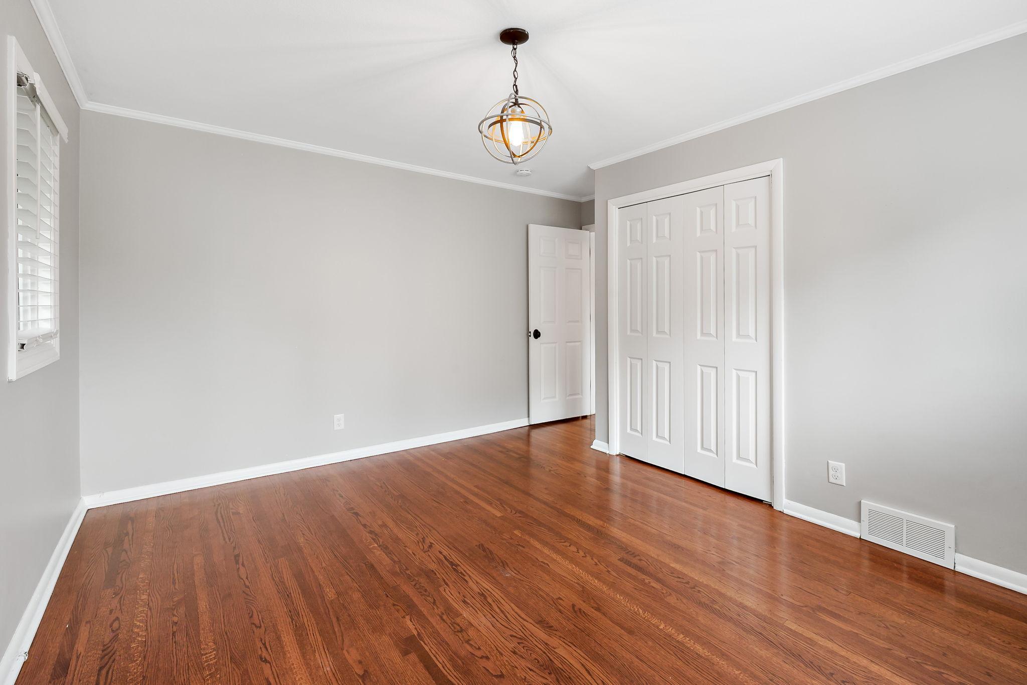 5529 Benton Avenue Property Photo 56