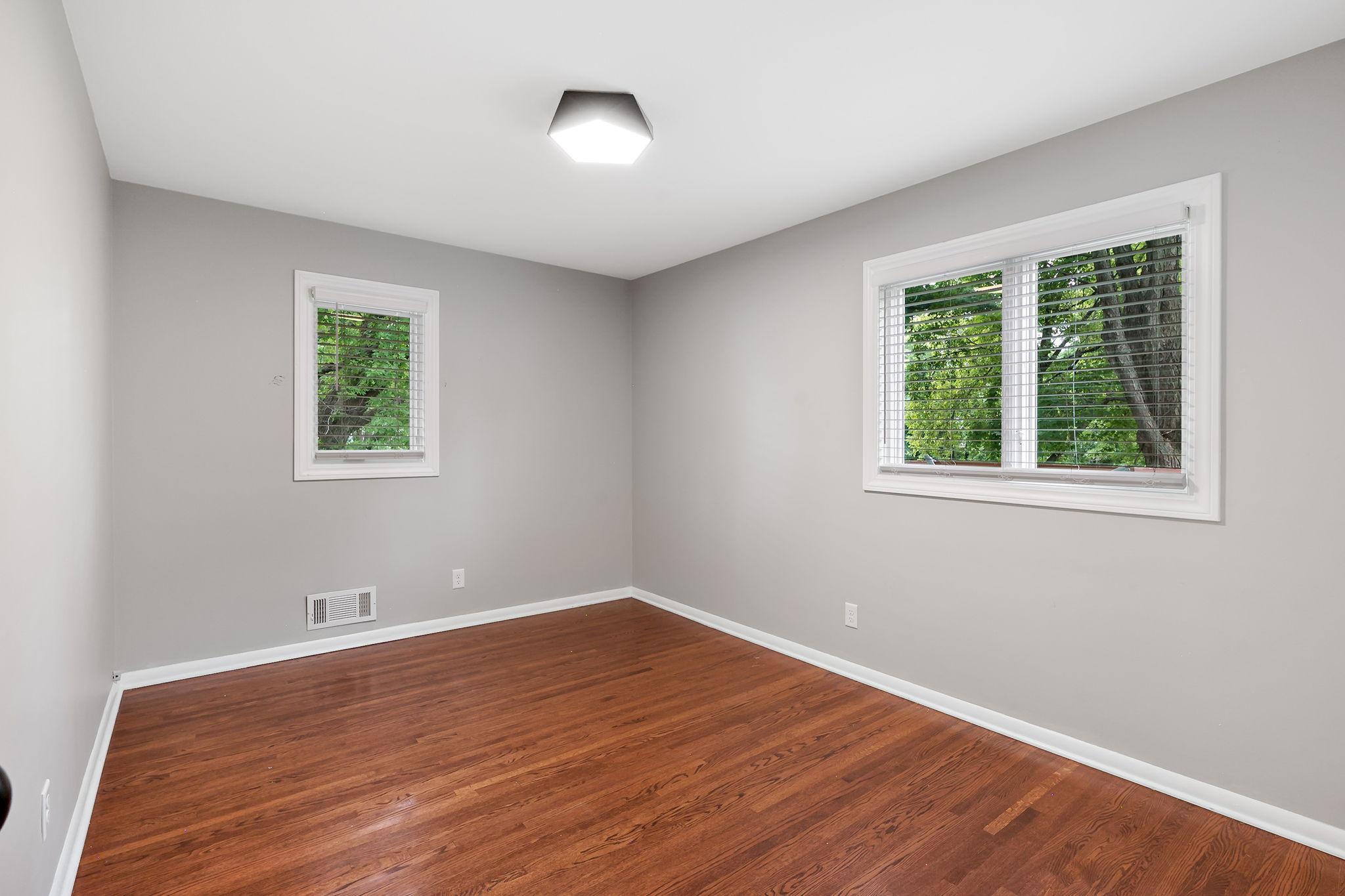5529 Benton Avenue Property Photo 58