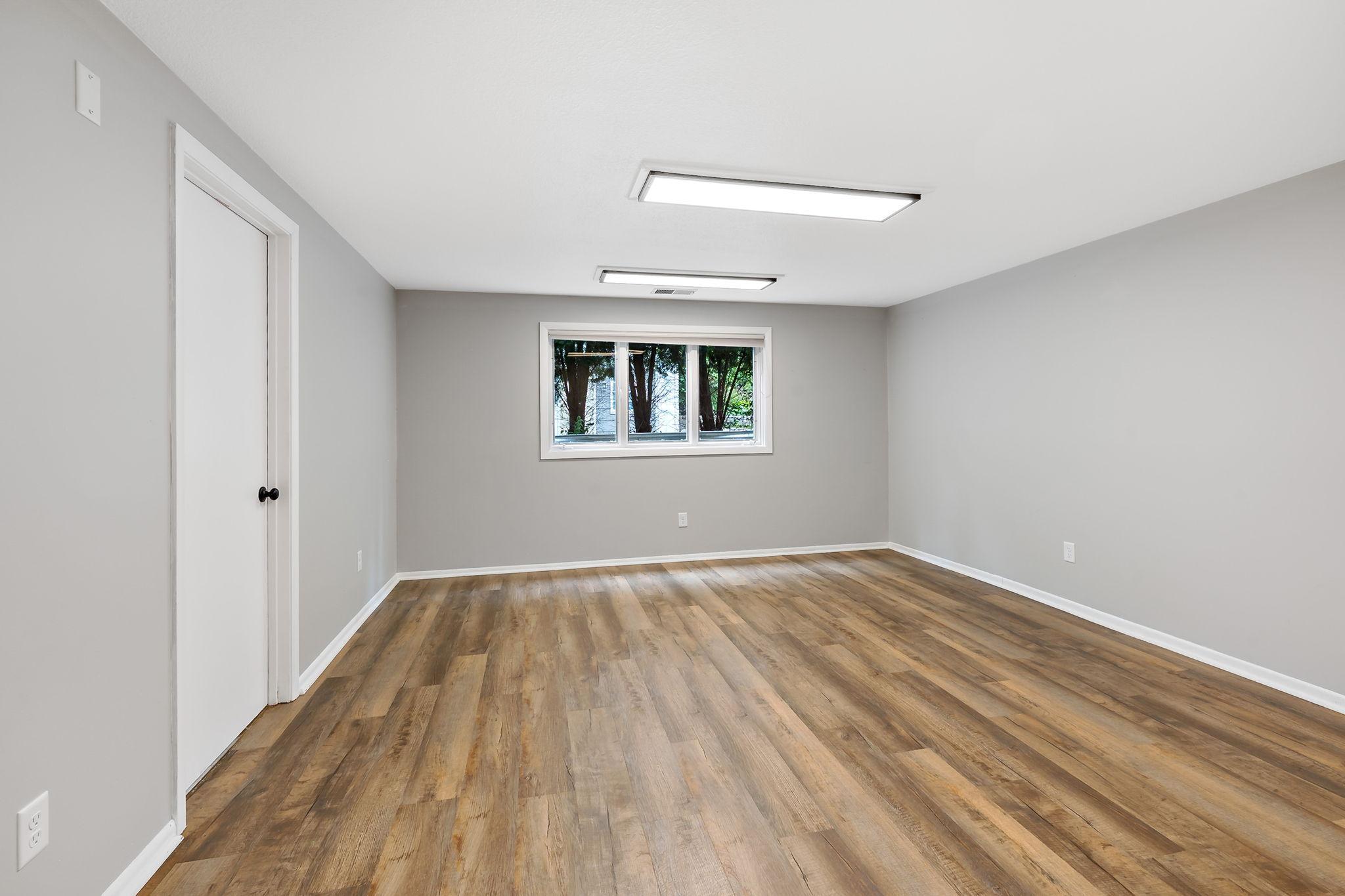 5529 Benton Avenue Property Photo 65