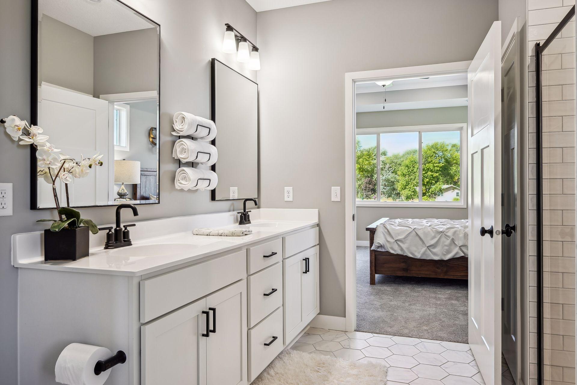 22545 Thrush Street Nw Property Photo 14