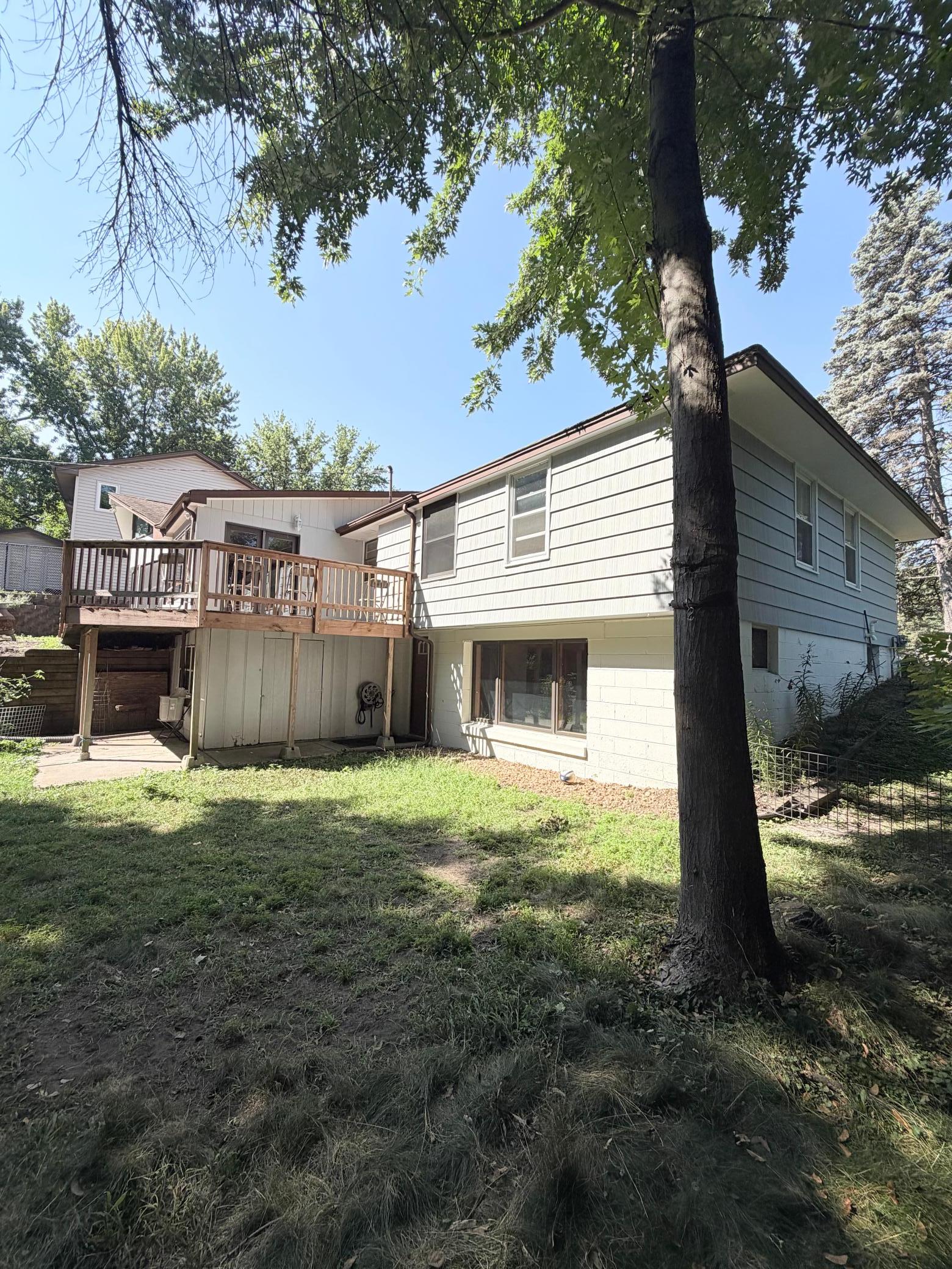 8625 Poplar Bridge Curve Property Photo 3