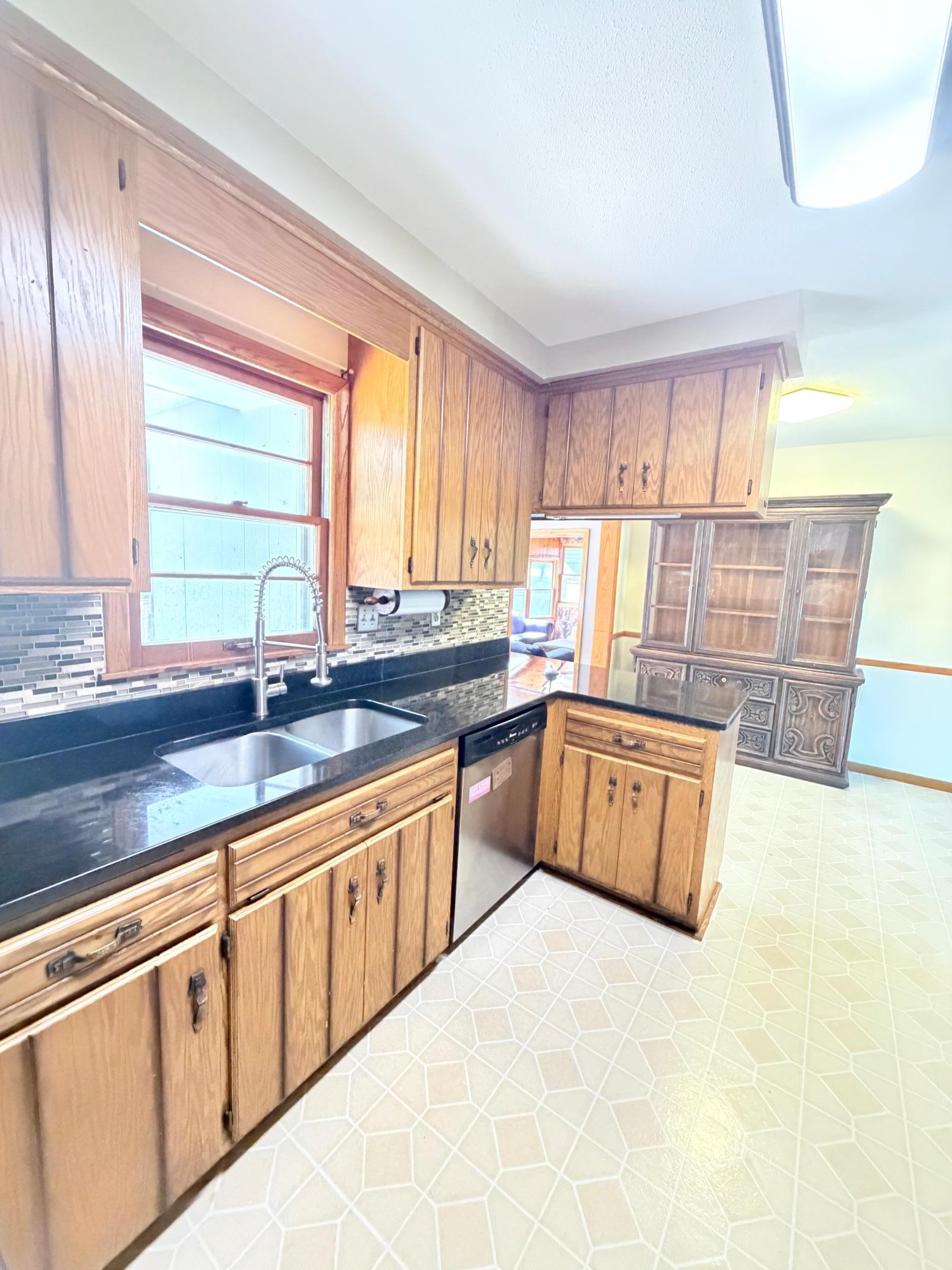 8625 Poplar Bridge Curve Property Photo 17