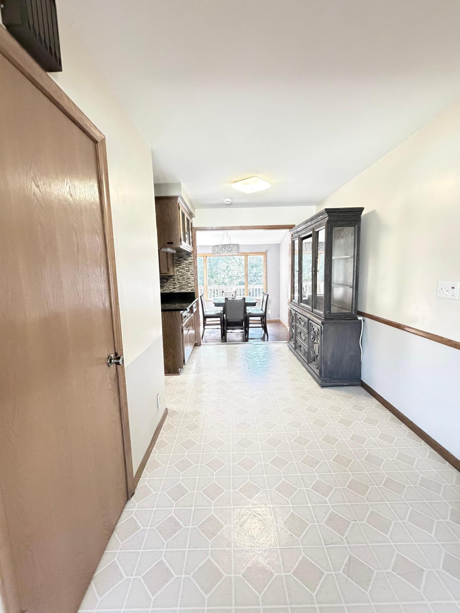 8625 Poplar Bridge Curve Property Photo 23