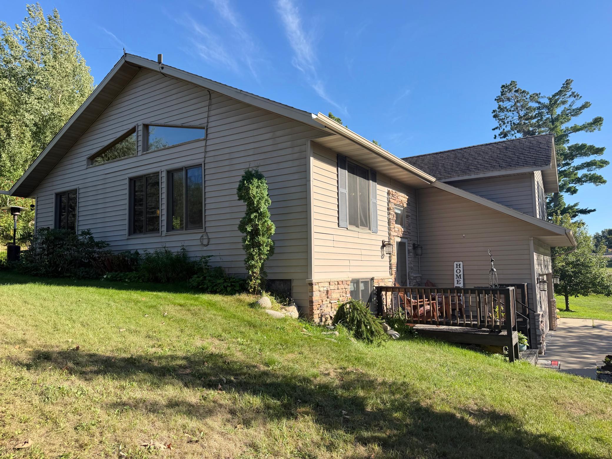 707 5th Street S Property Photo 2