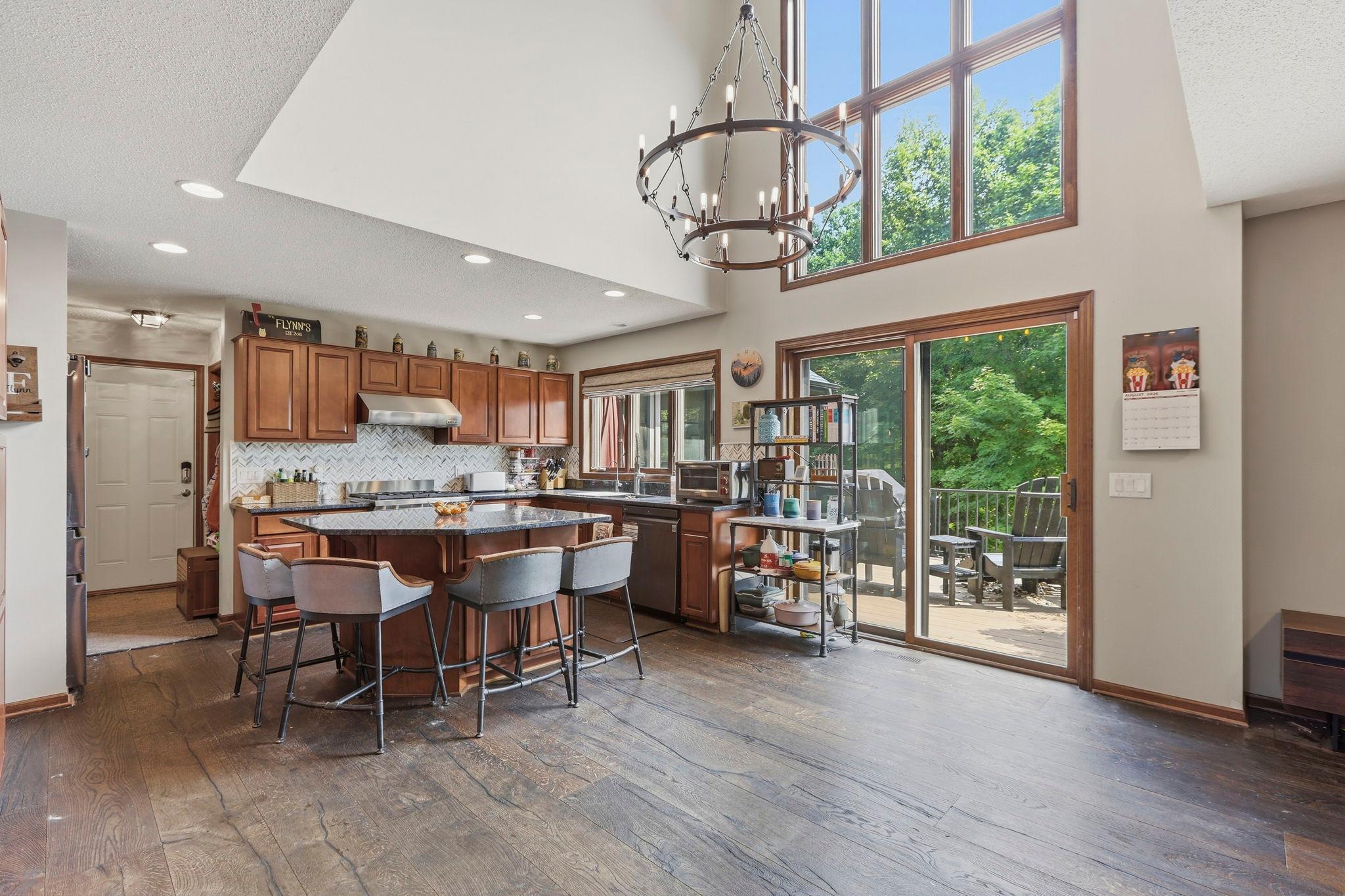 8005 Turtle Creek Boulevard Property Photo 8