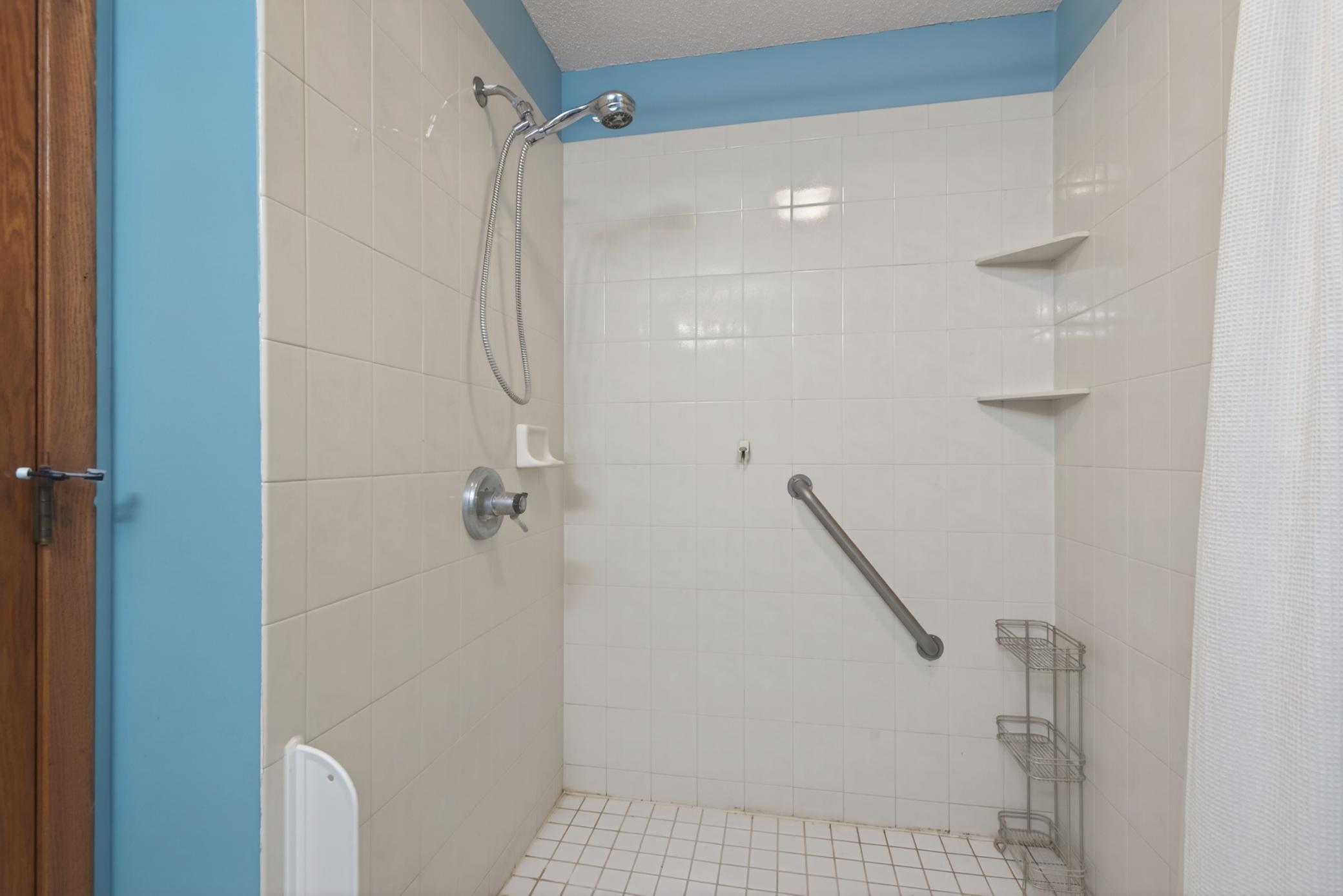 2201 Mounds Avenue Property Photo 29