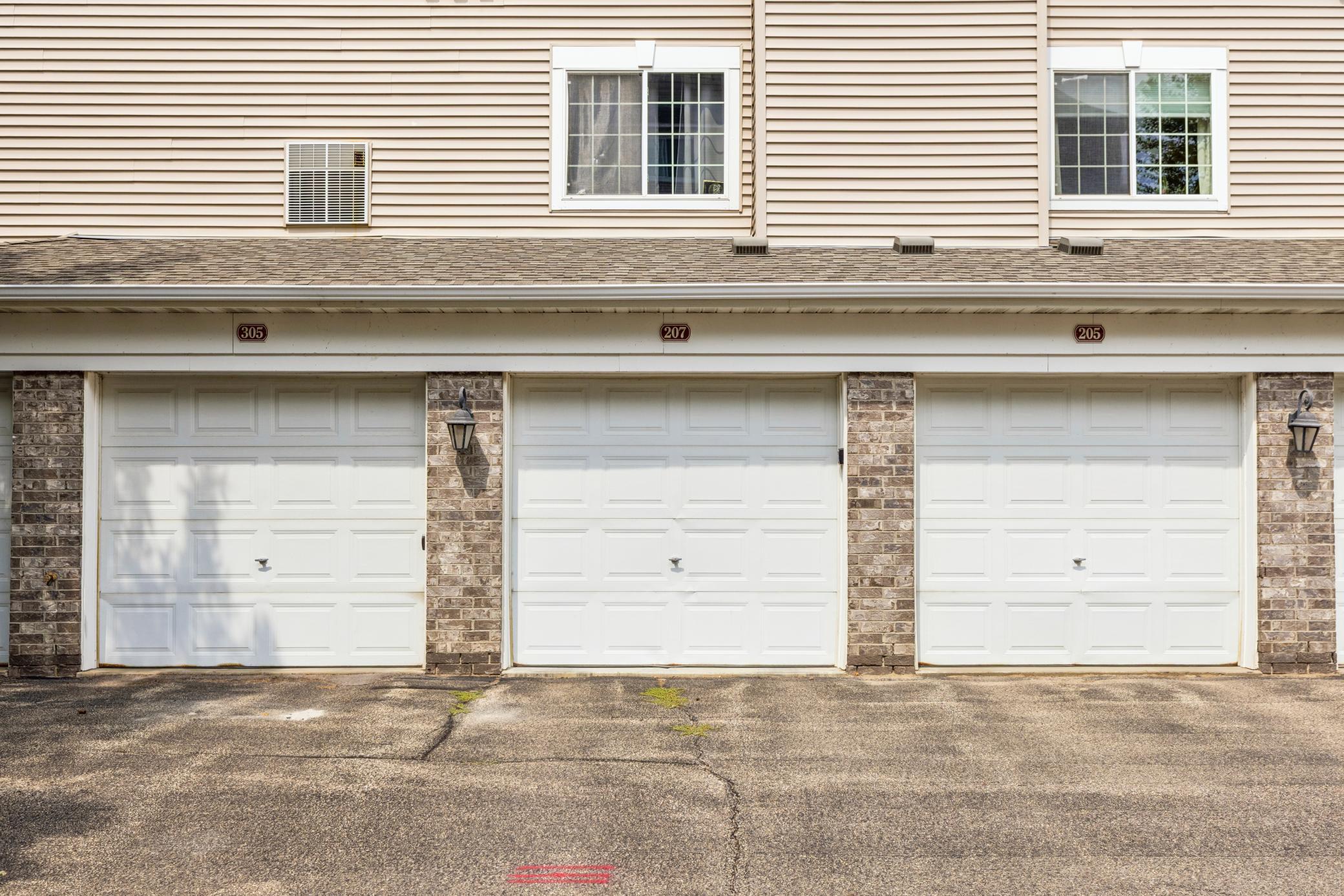12761 Collegeview Drive 207 Property Photo 25