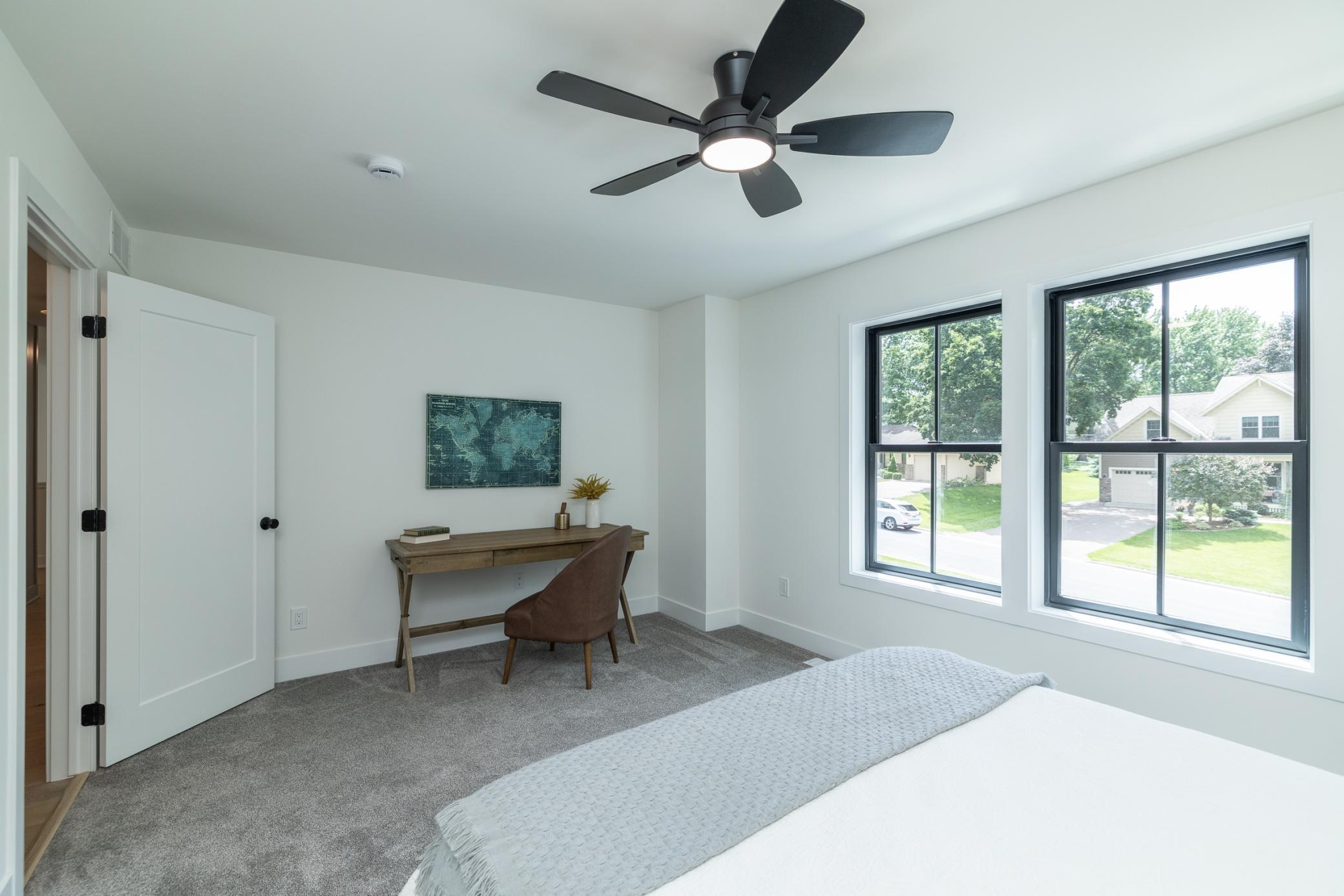 625 Ivy Falls Avenue Property Photo 34