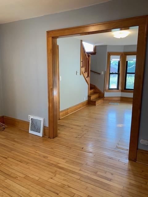 522 View Street Property Photo 3