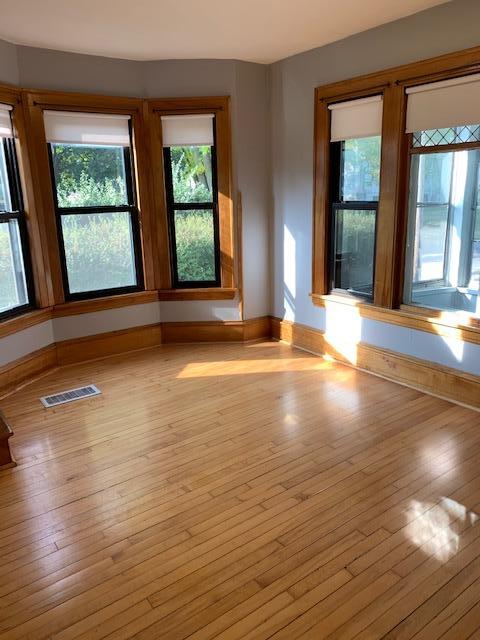 522 View Street Property Photo 6