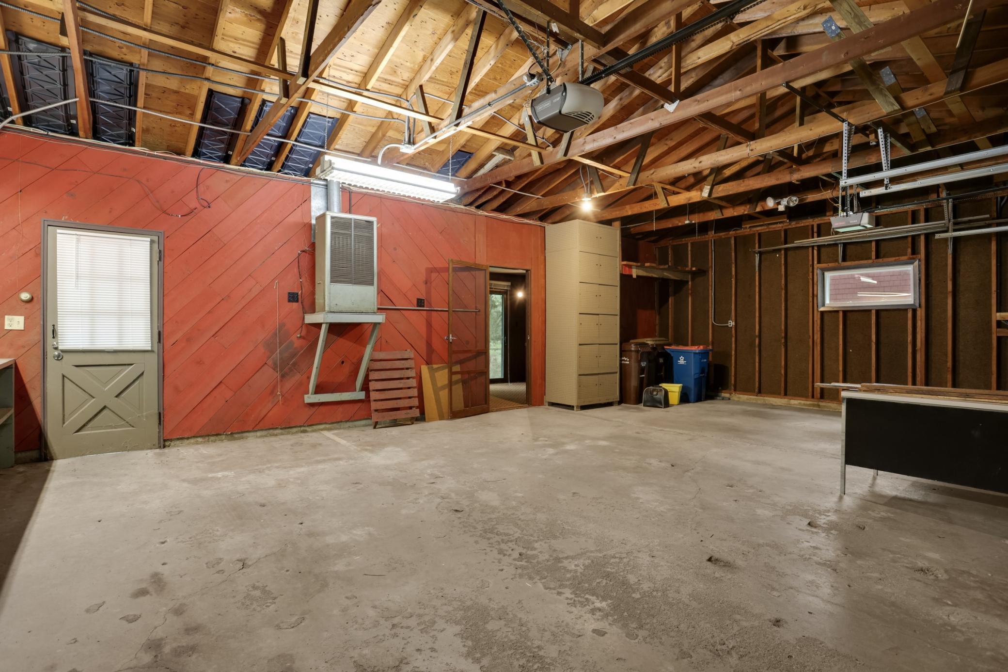 3609 Canterbury Drive Property Photo 17