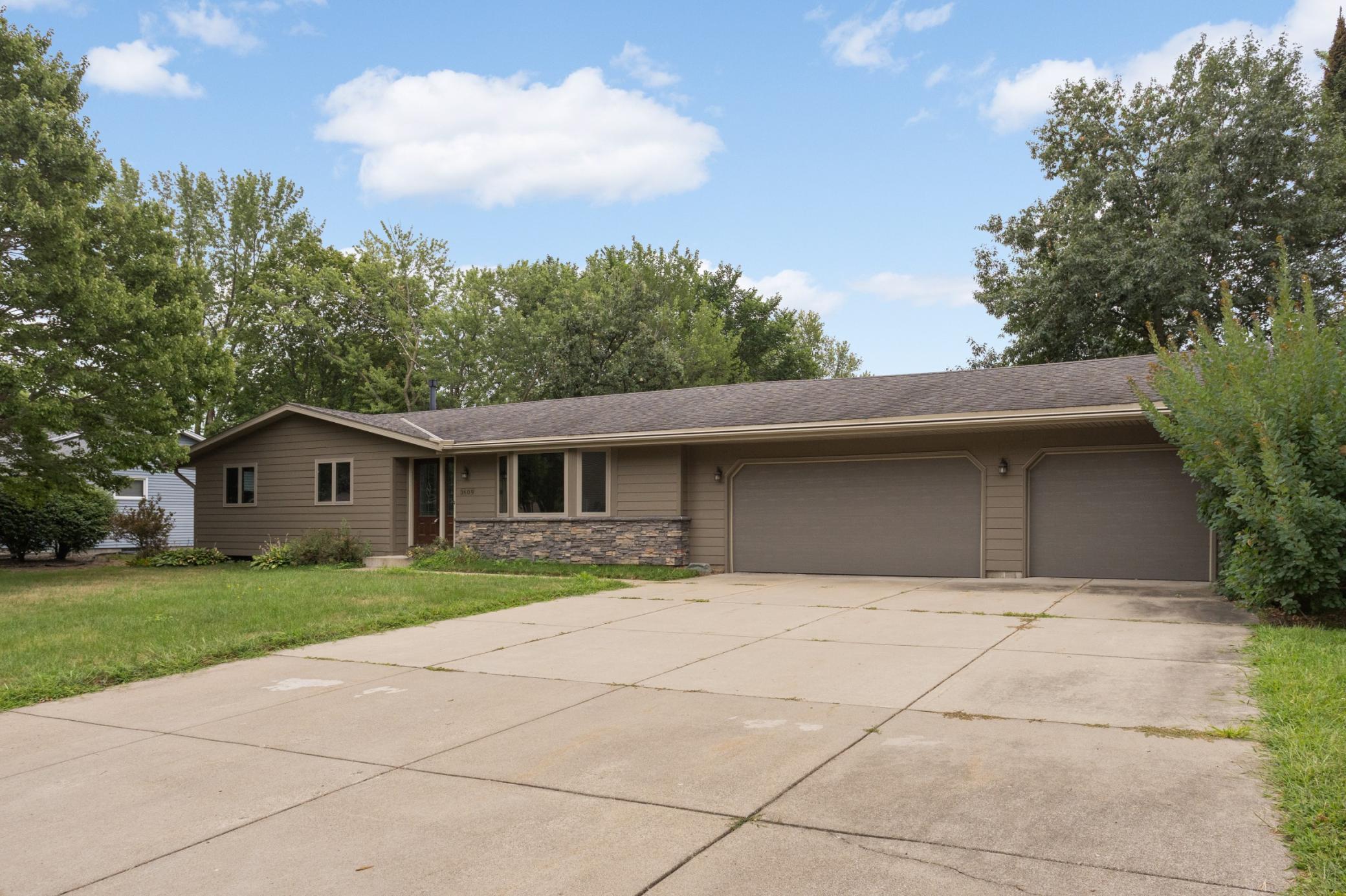 3609 Canterbury Drive Property Photo 26
