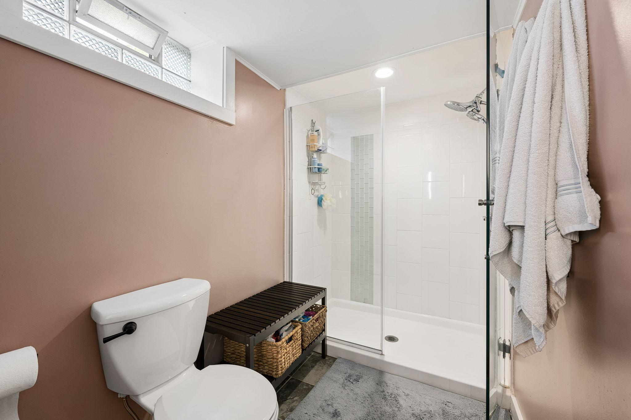 2401 Saint Anthony Boulevard Property Photo 42