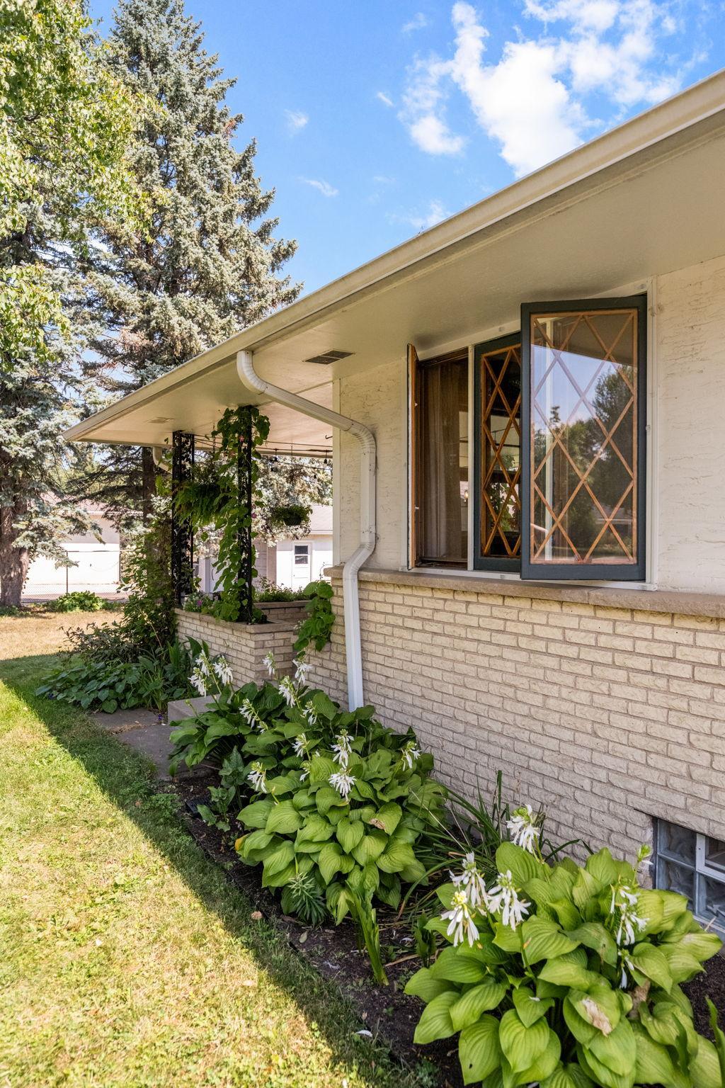2401 Saint Anthony Boulevard Property Photo 47