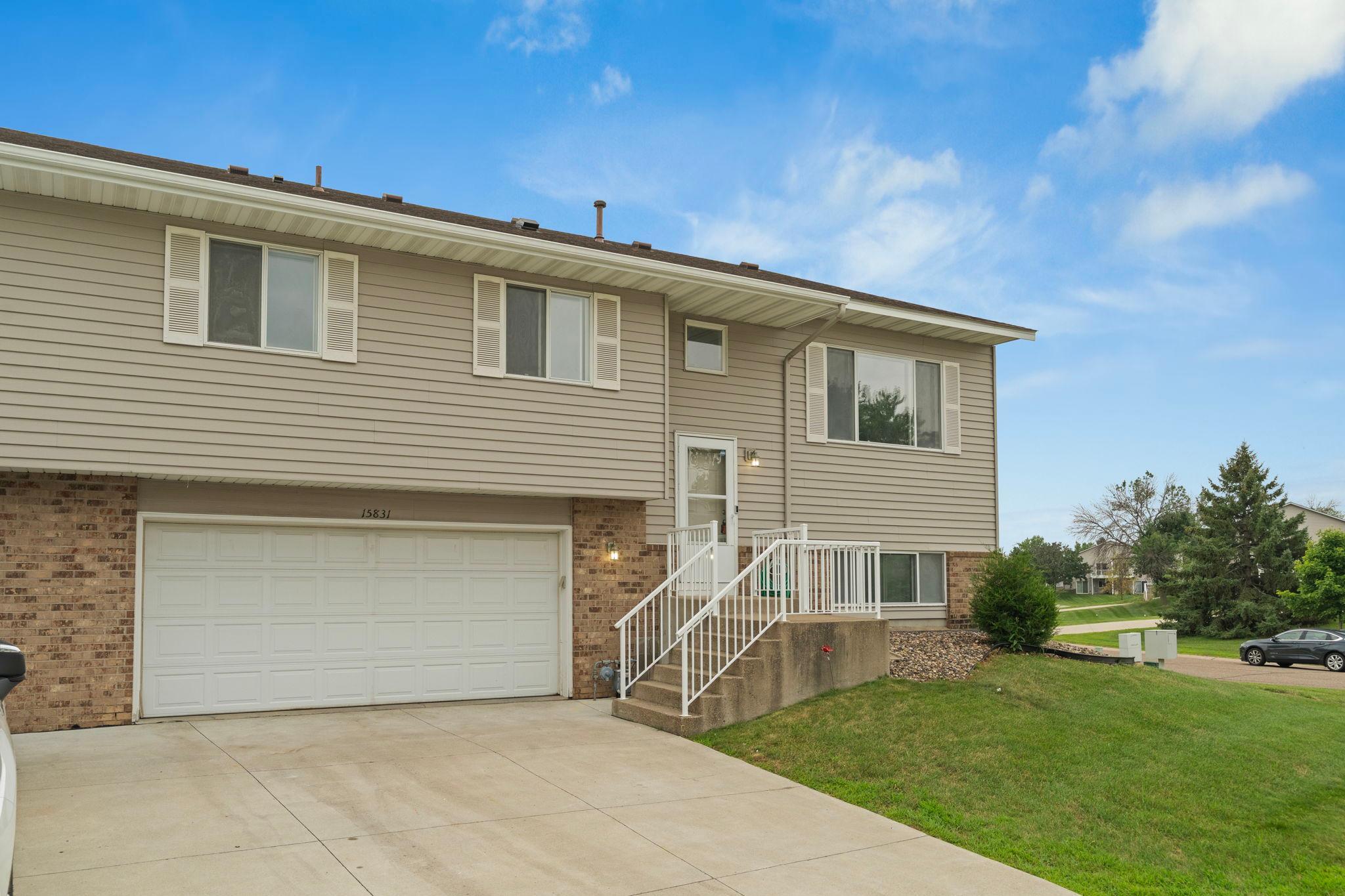 15831 Gooseberry Way Property Photo 2