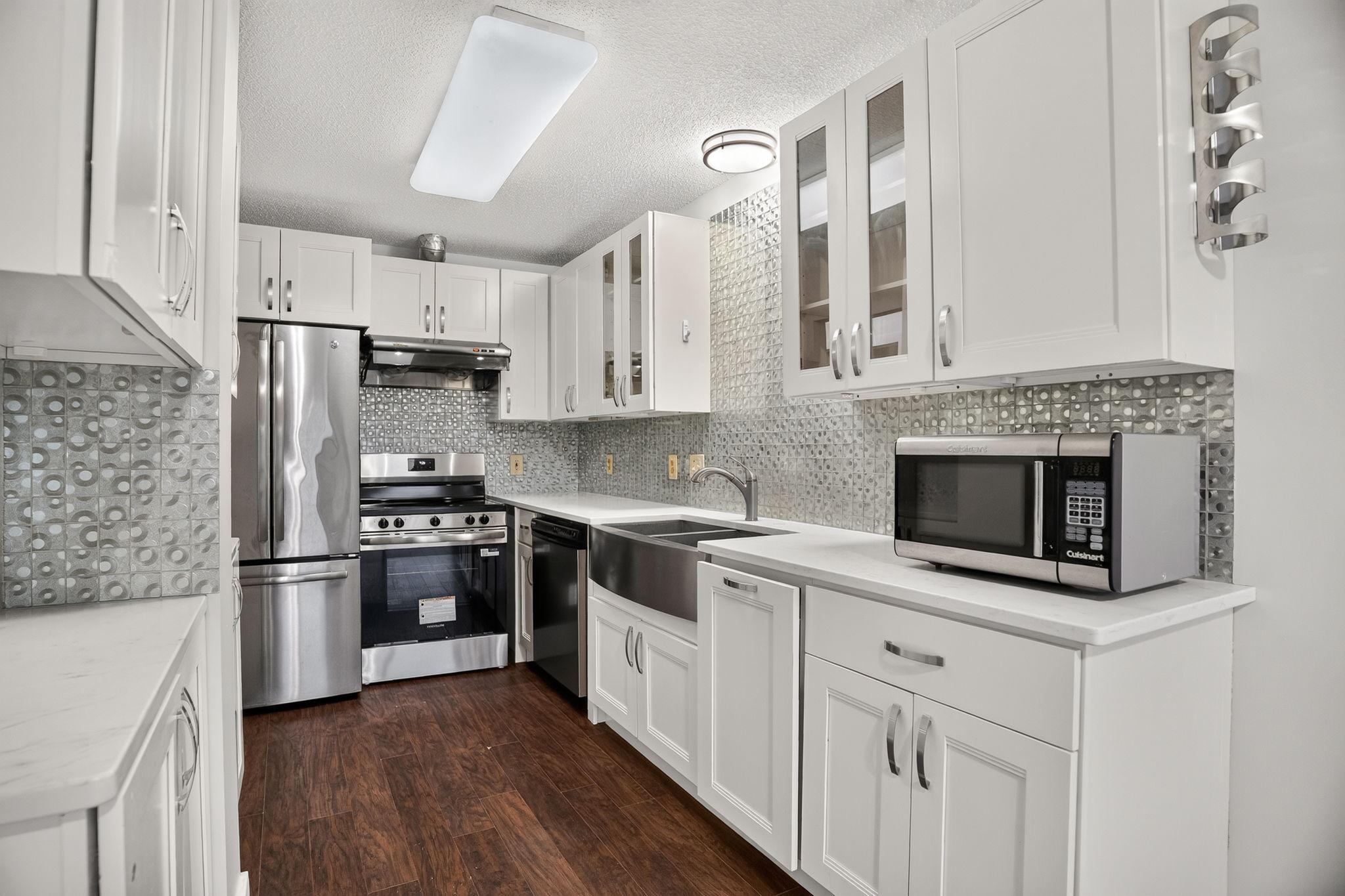 15831 Gooseberry Way Property Photo 8
