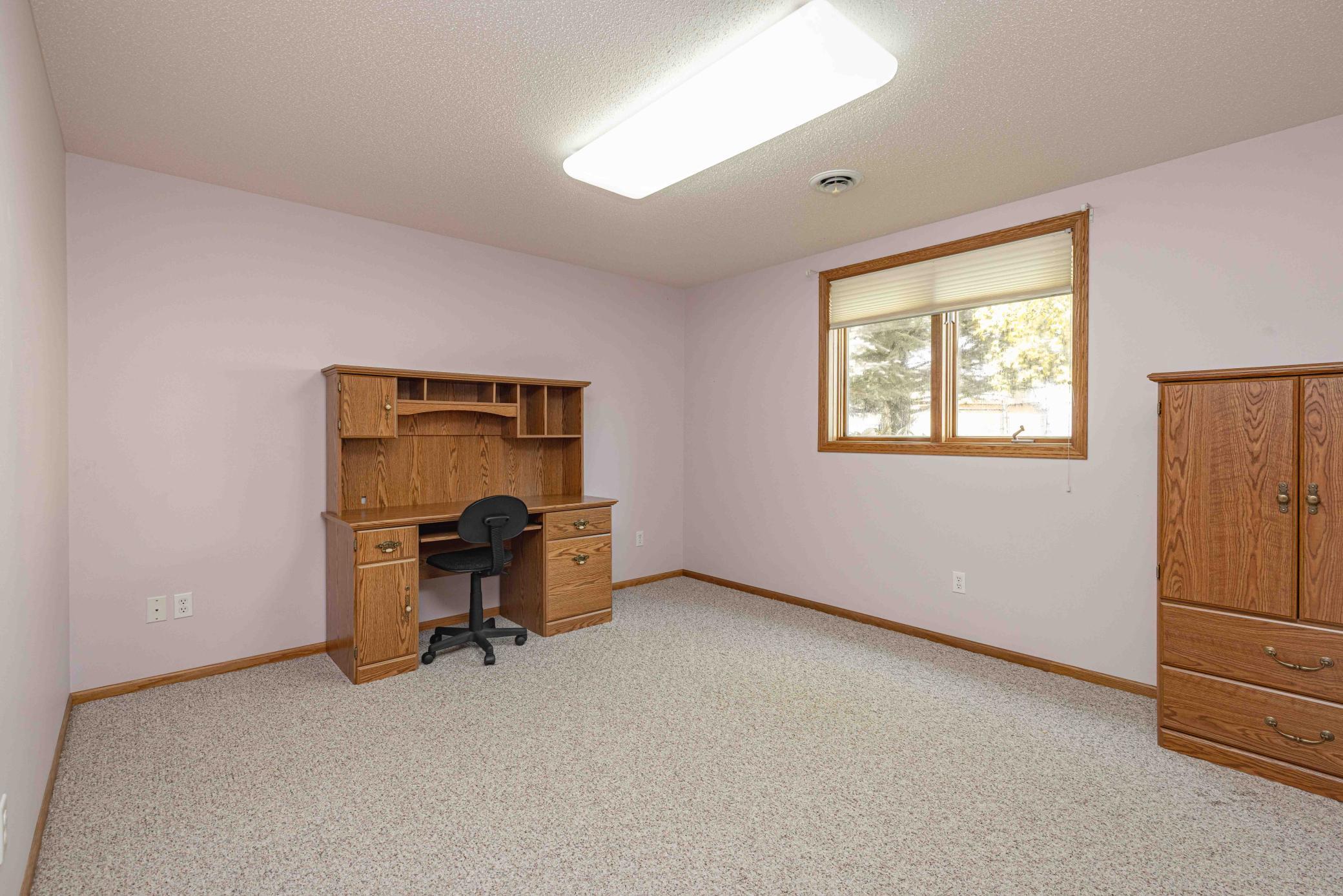 811 4th Avenue Ne Property Photo 44