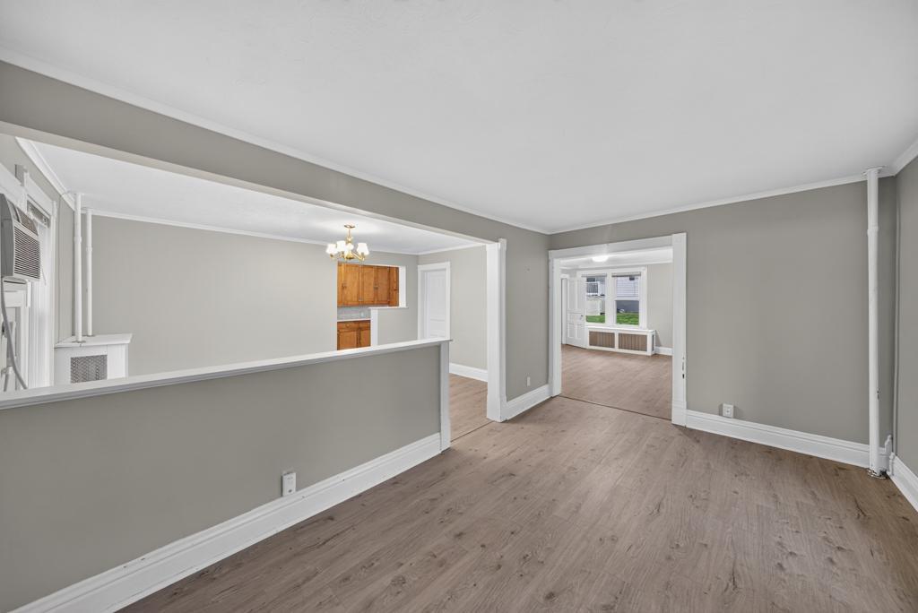 704 Viking Avenue S Property Photo 12