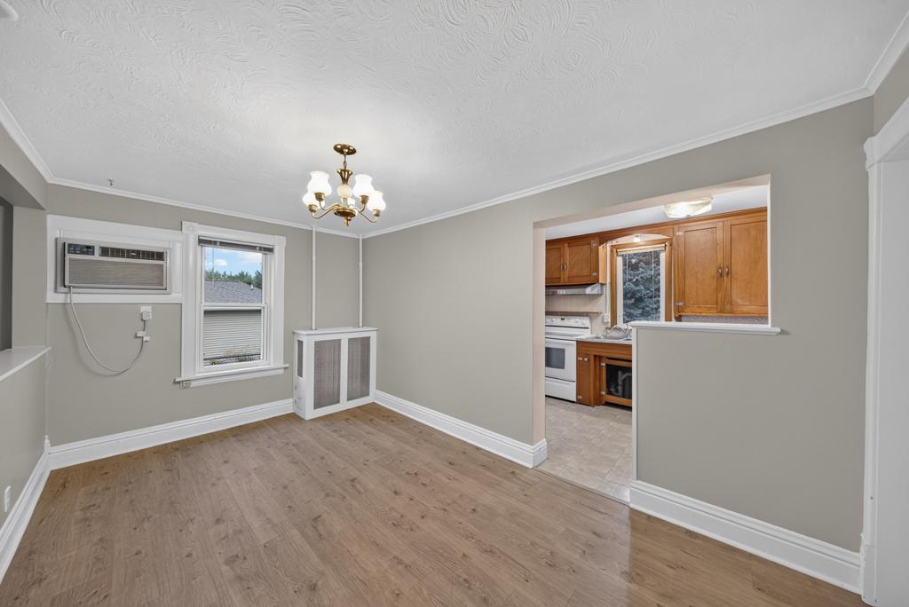 704 Viking Avenue S Property Photo 15