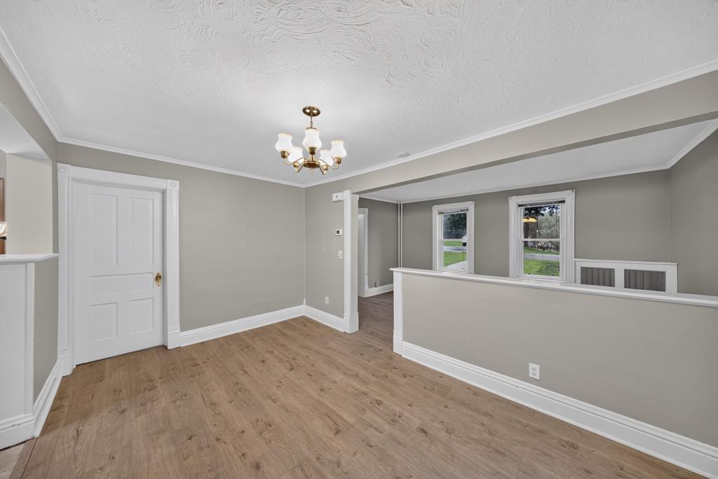 704 Viking Avenue S Property Photo 16