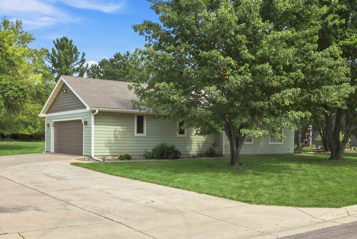 704 Bean Avenue Property Photo 3