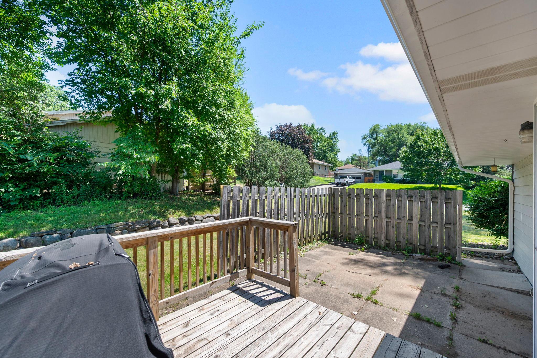 10725 Rich Ave S Property Photo 26