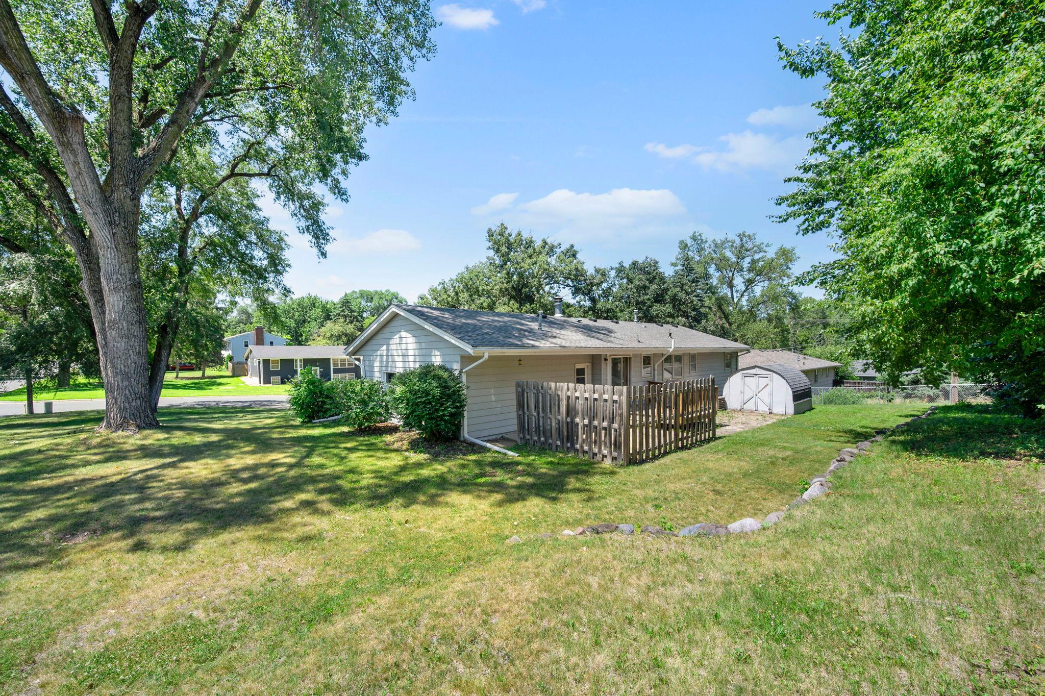 10725 Rich Ave S Property Photo 30