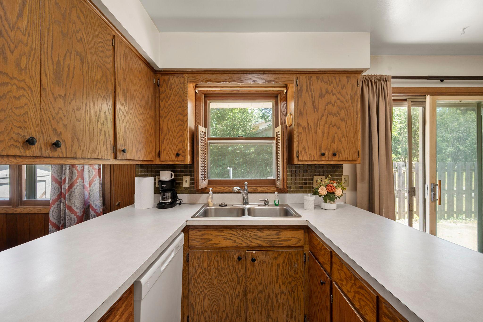 10725 Rich Ave S Property Photo 44