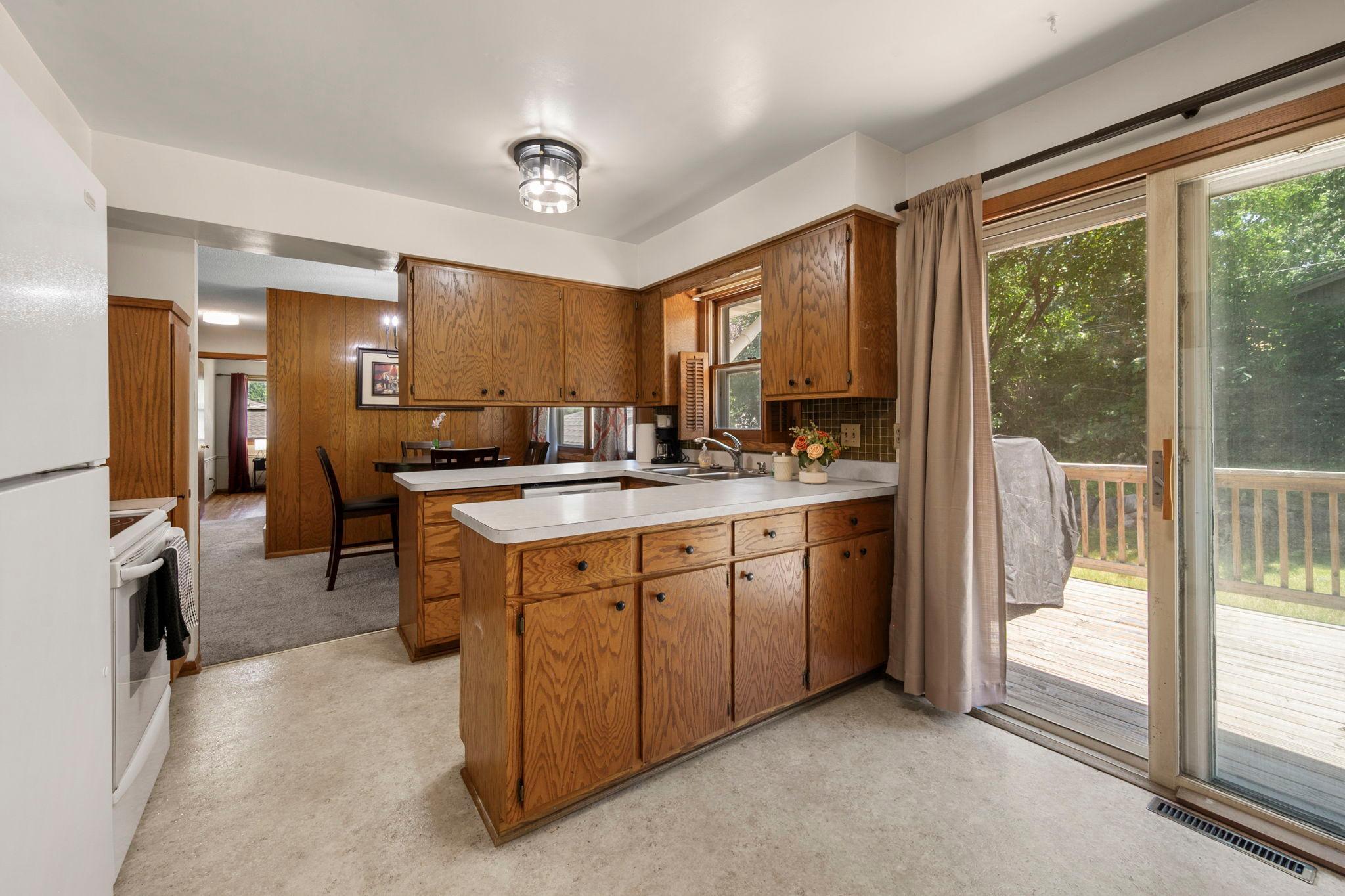 10725 Rich Ave S Property Photo 45