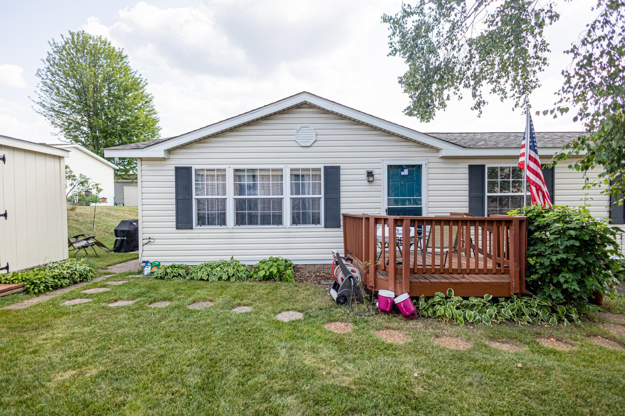 1390 Birchview Drive Property Photo 1
