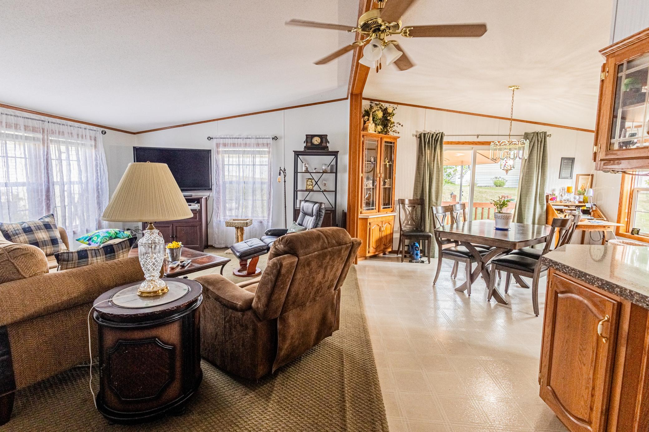 1390 Birchview Drive Property Photo 10