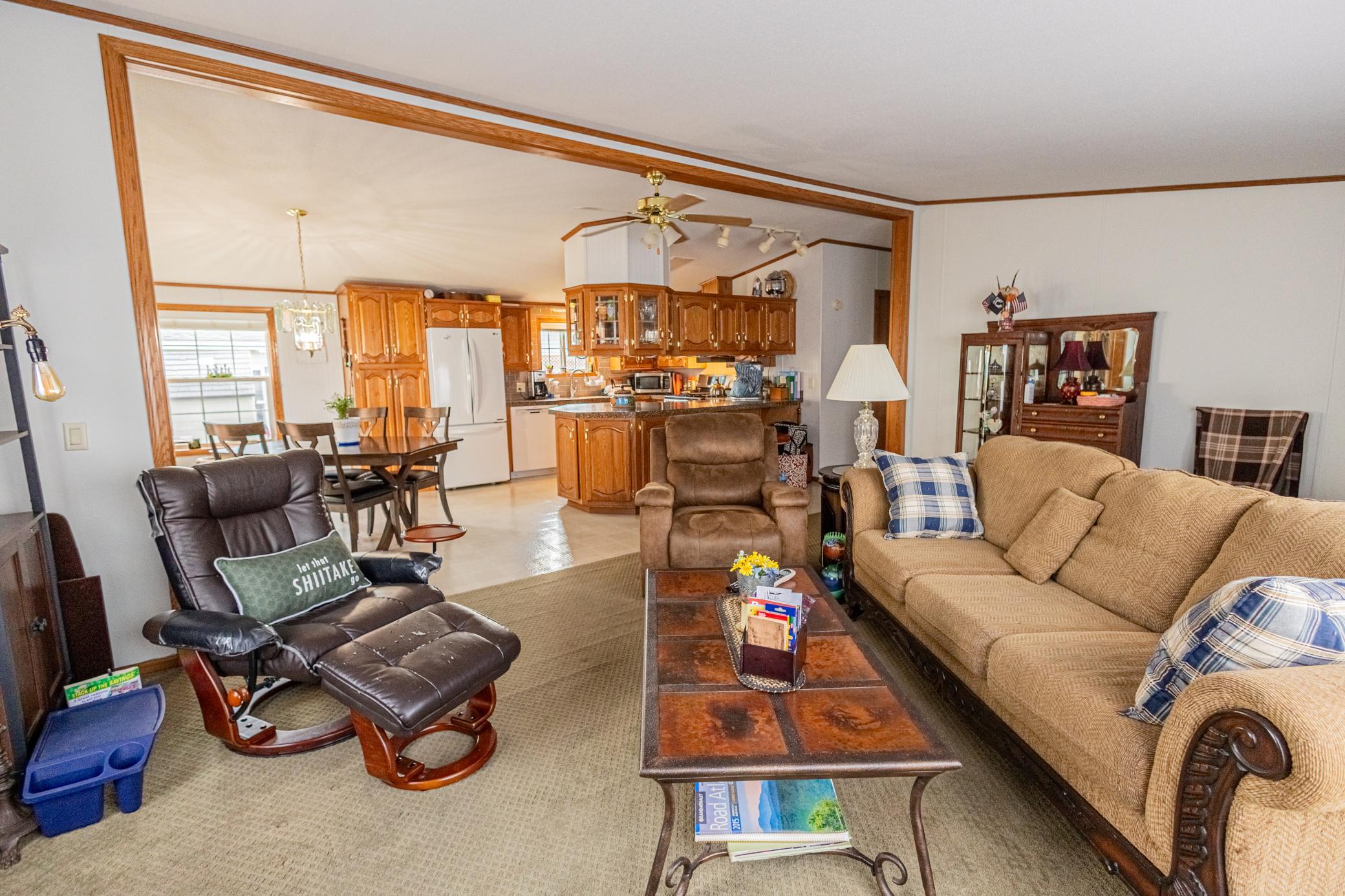 1390 Birchview Drive Property Photo 11