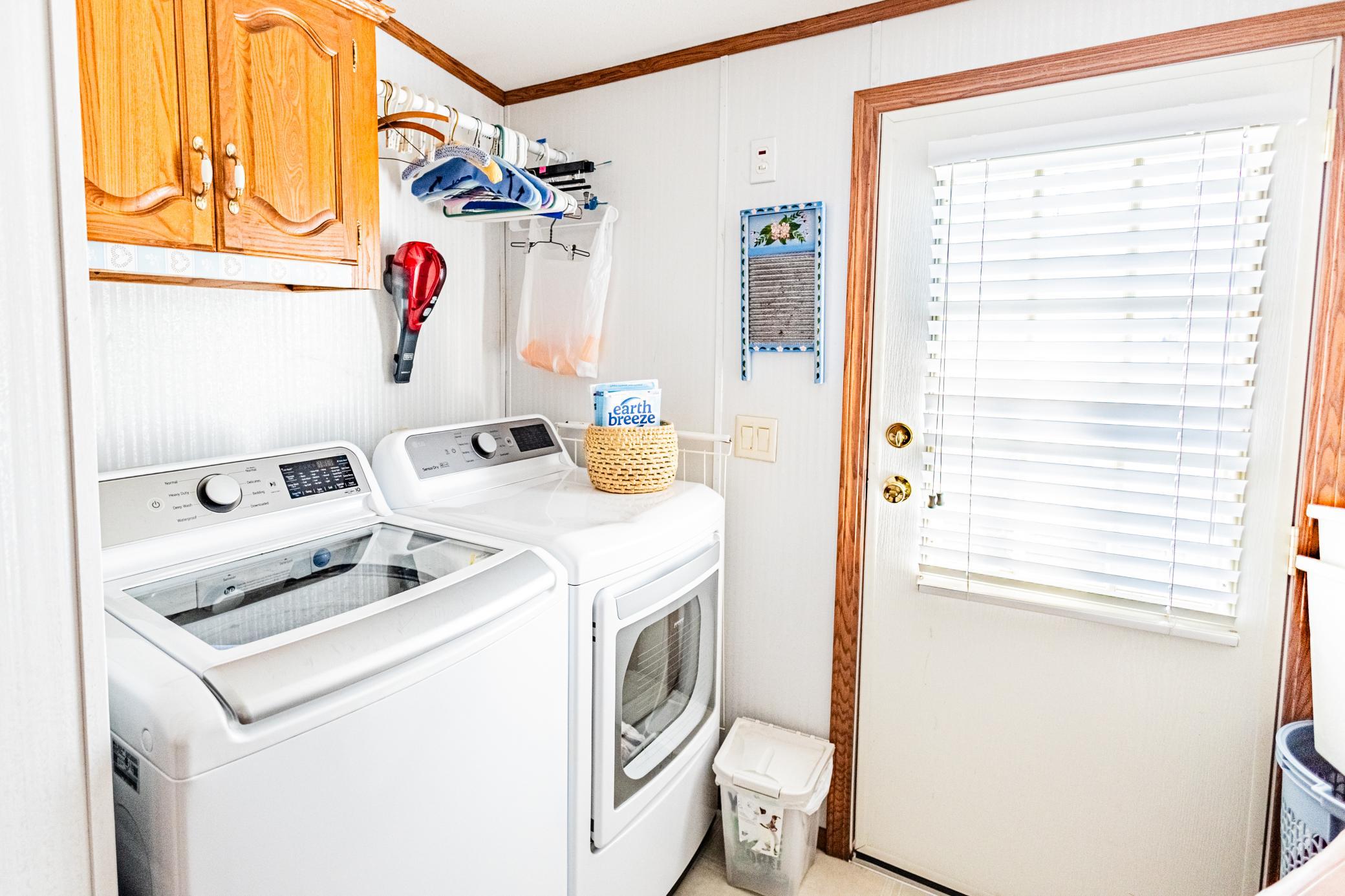 1390 Birchview Drive Property Photo 41