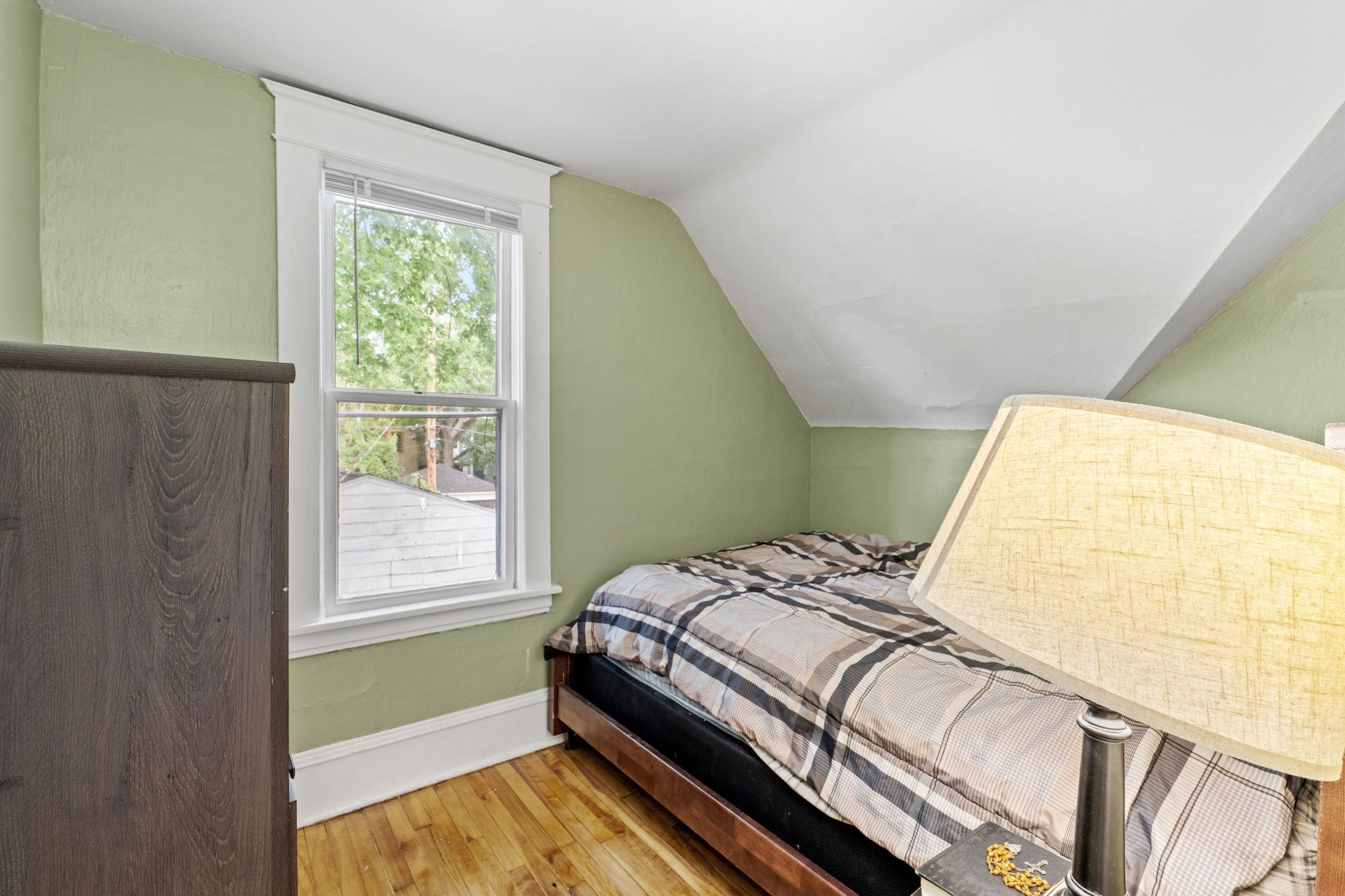 779 Thomas Avenue Property Photo 23